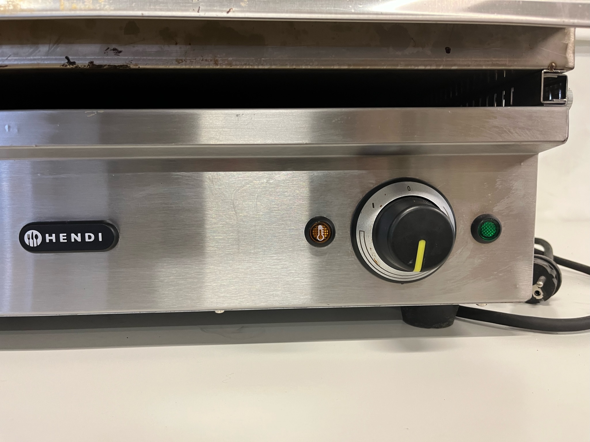 SELT / SOLD Hendi Salamander 600 5