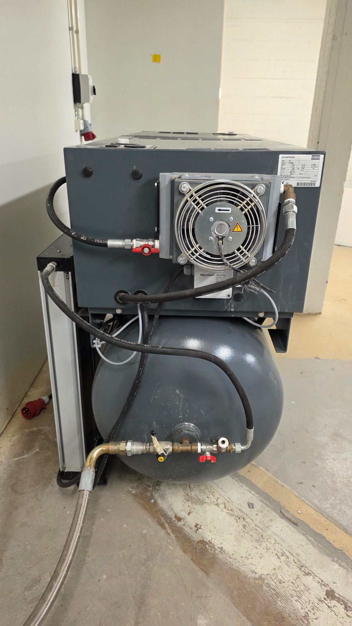 SELT / SOLD Atlas Copco loftpressa frá Sindra 3