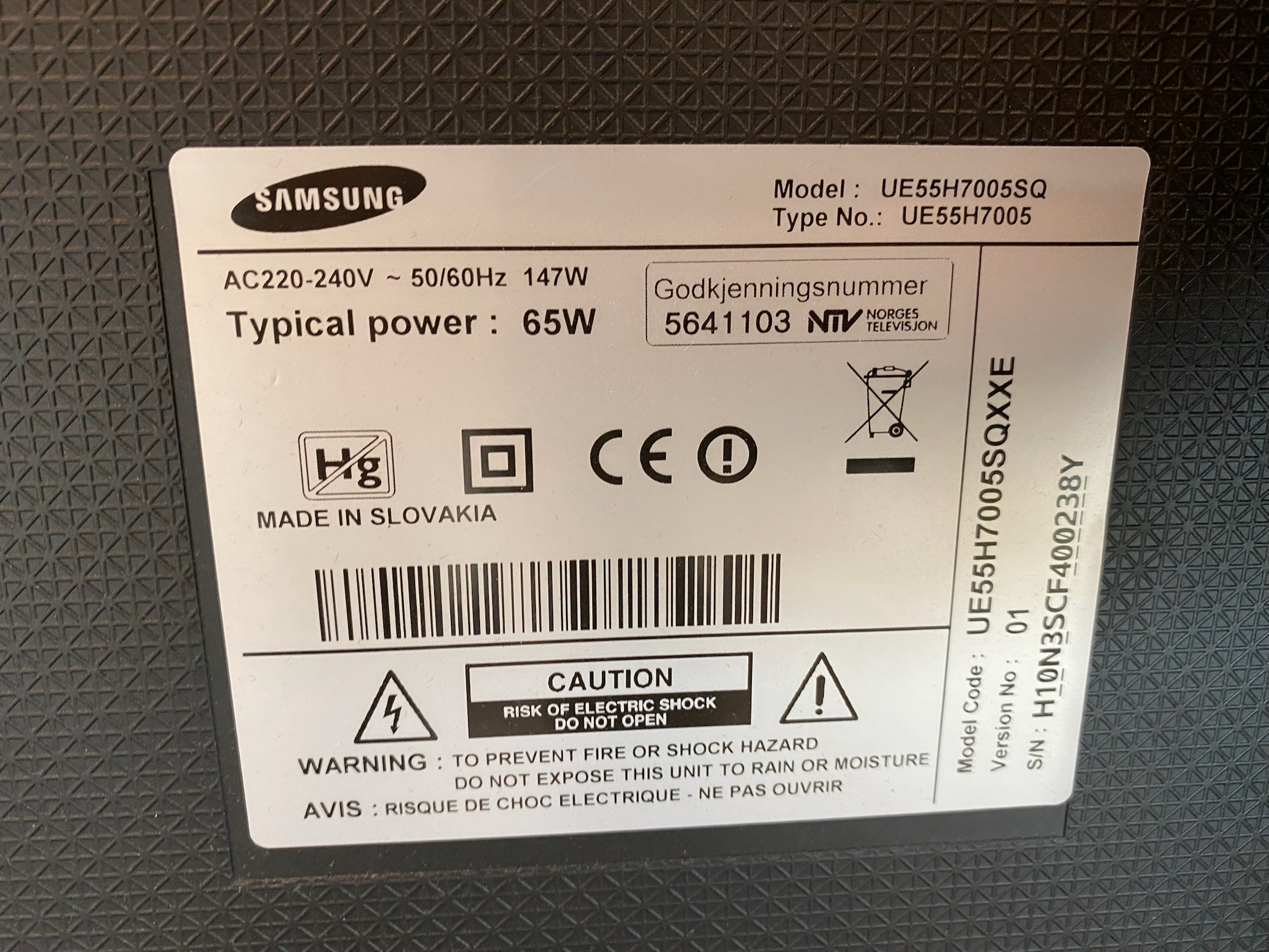 SELT / SOLD - Samsung Sjónvarp 55'' með veggfestingu 4