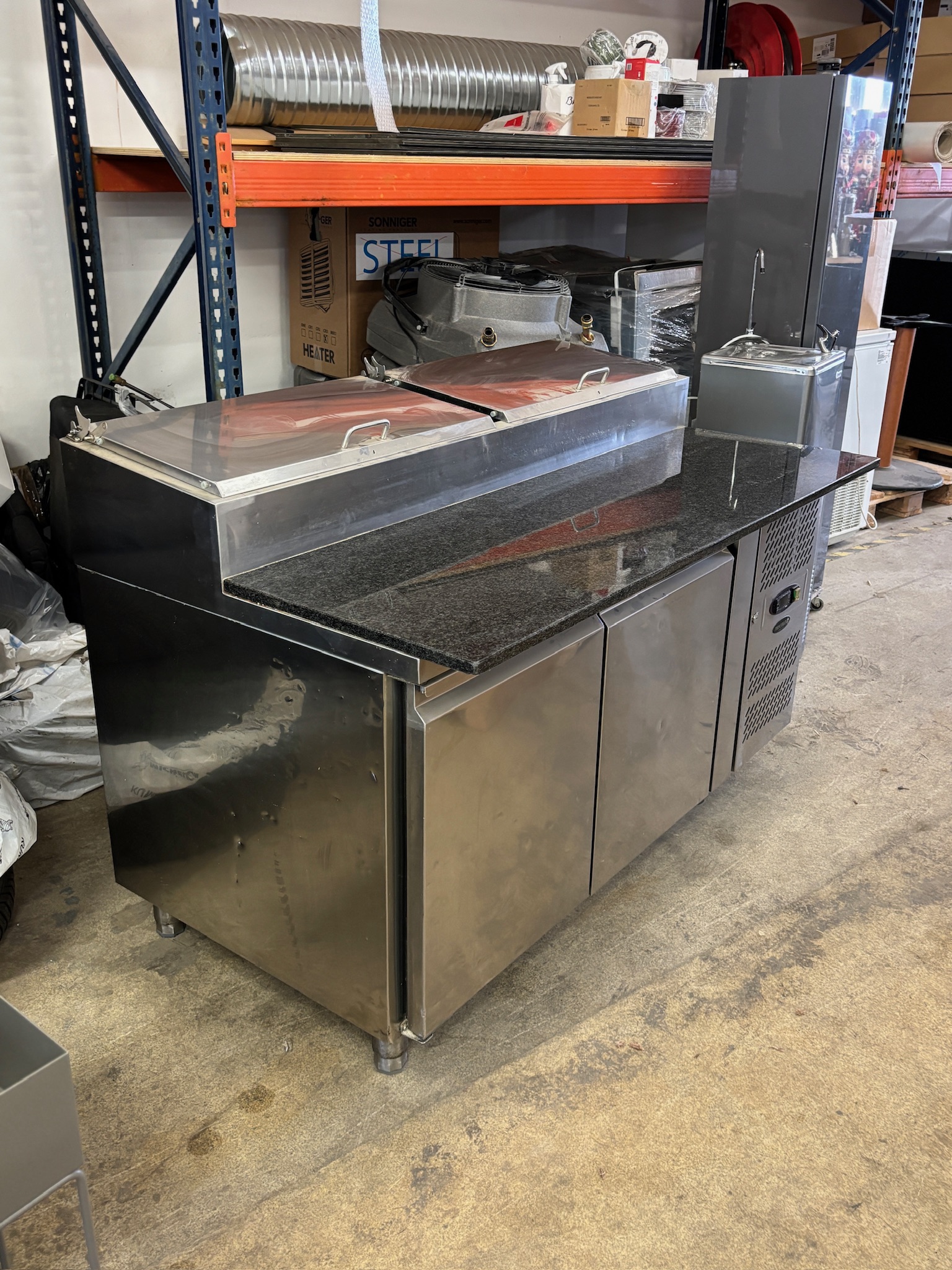 SELT / SOLD Tefcold Samlokuborð Prep Counter kæliborð 10