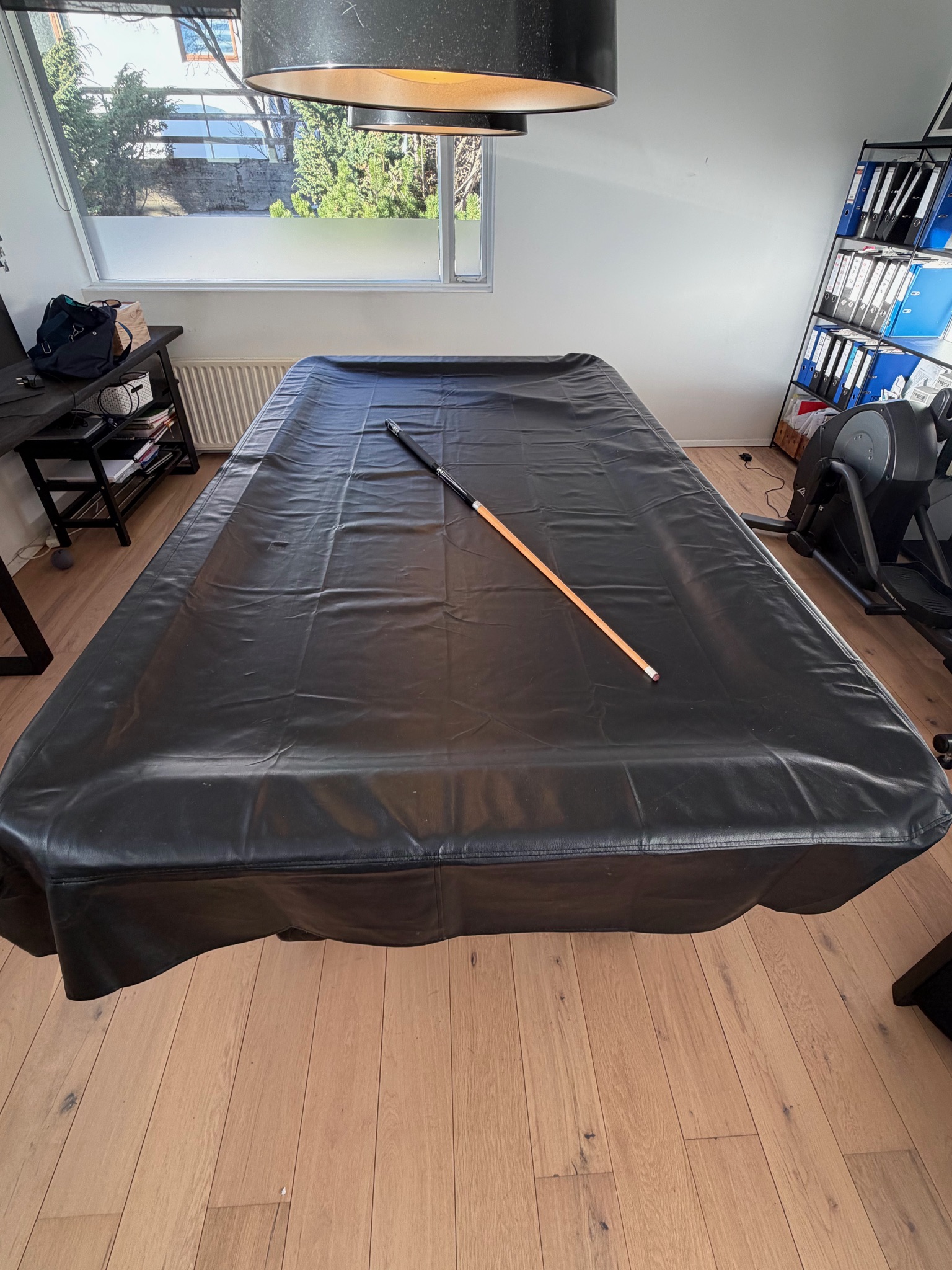 SELT / SOLD Guild poolborð, 9ft. 2