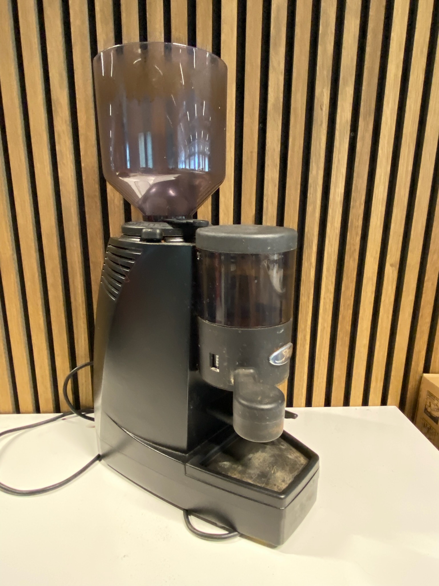 SELT / SOLD SM LK Kaffivél - Baunavél
