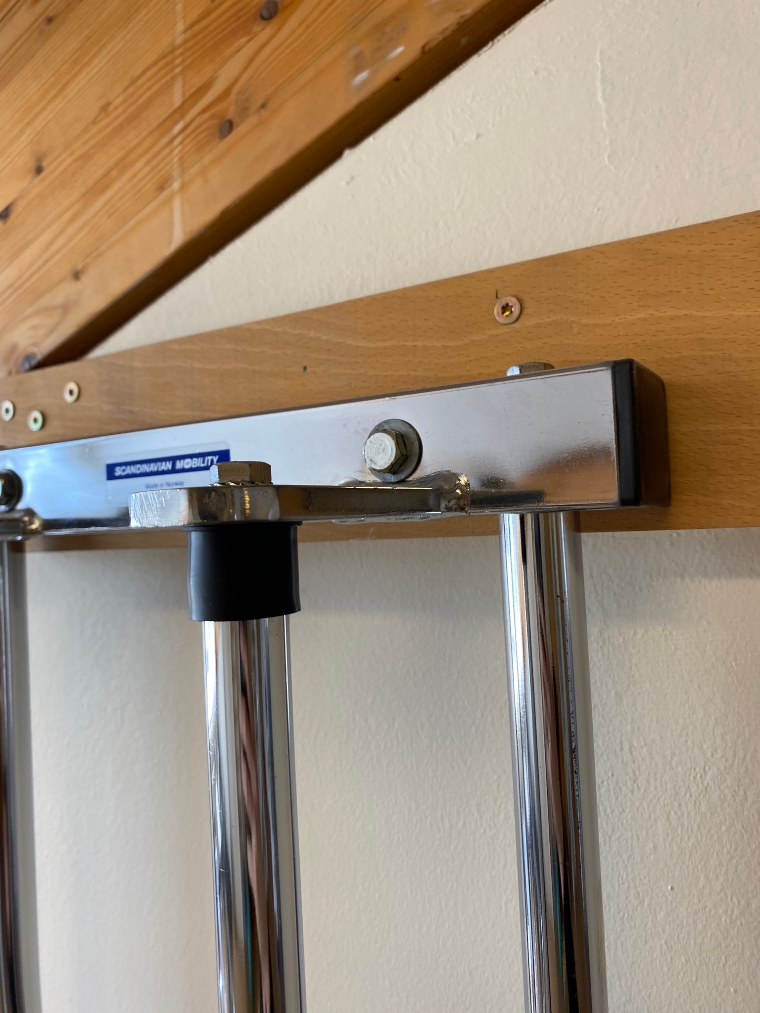SELT / SOLD Pressutæki / Chest-Shoulder press 13