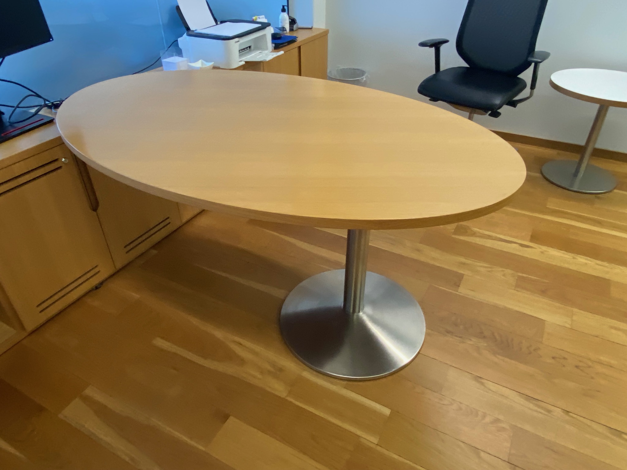 SELT / SOLD Fundarborð / eldhúsborð, L160 x B100 sm.