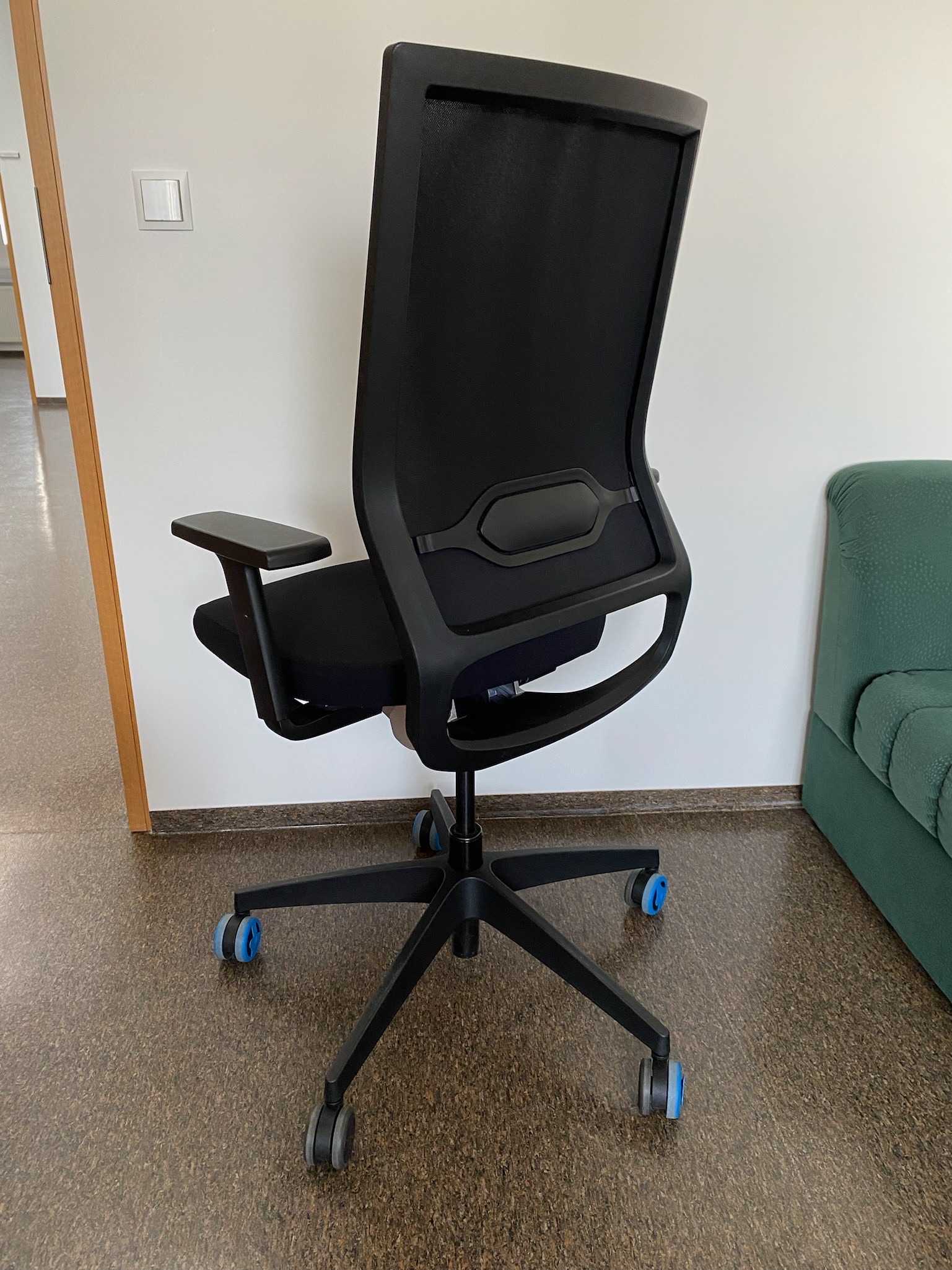 SELT / SOLD Sedus skrifstofustóll frá Epal - Alþingi 2
