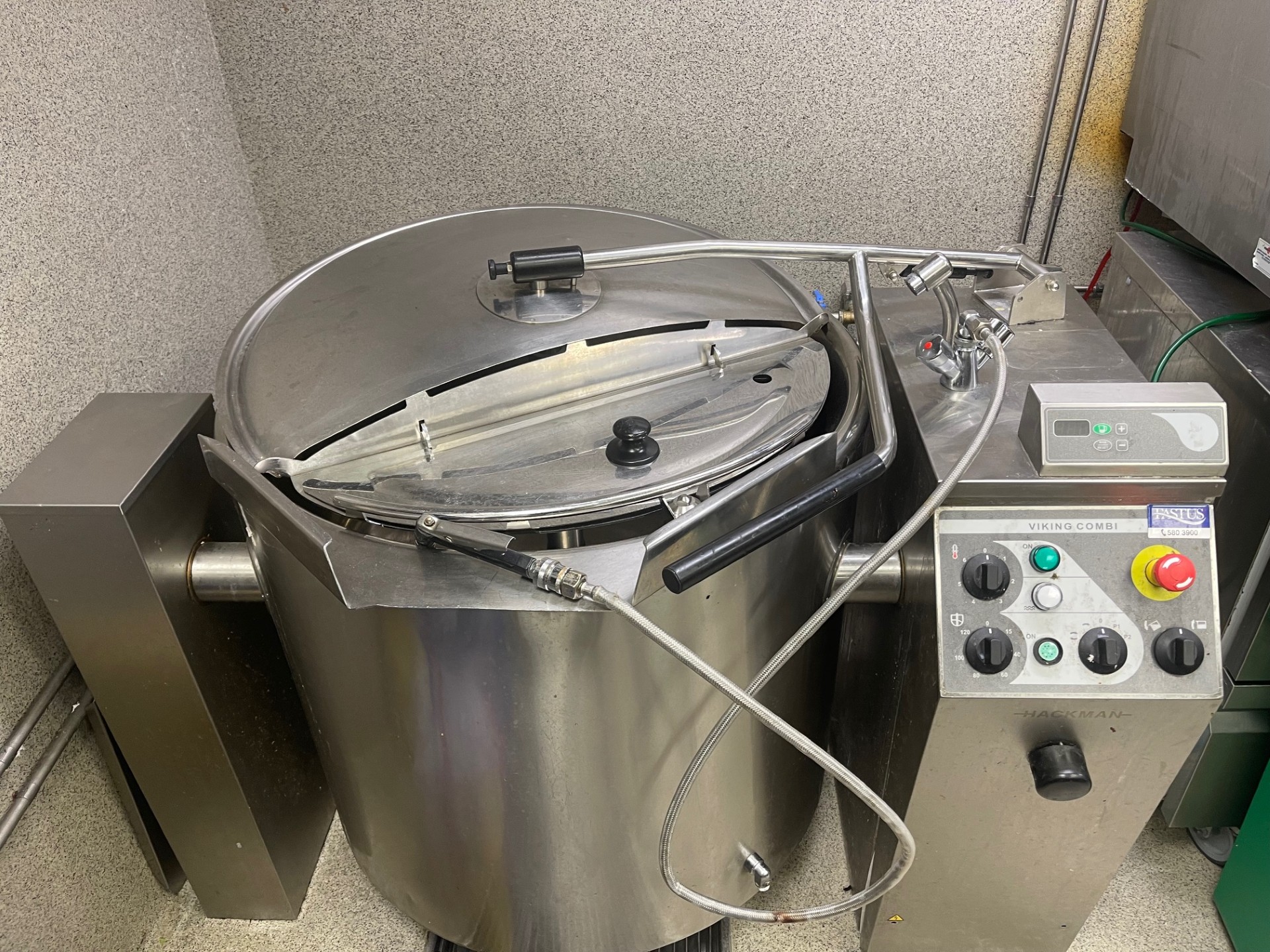 SELT / SOLD - Gufupottur Viking 150L 2