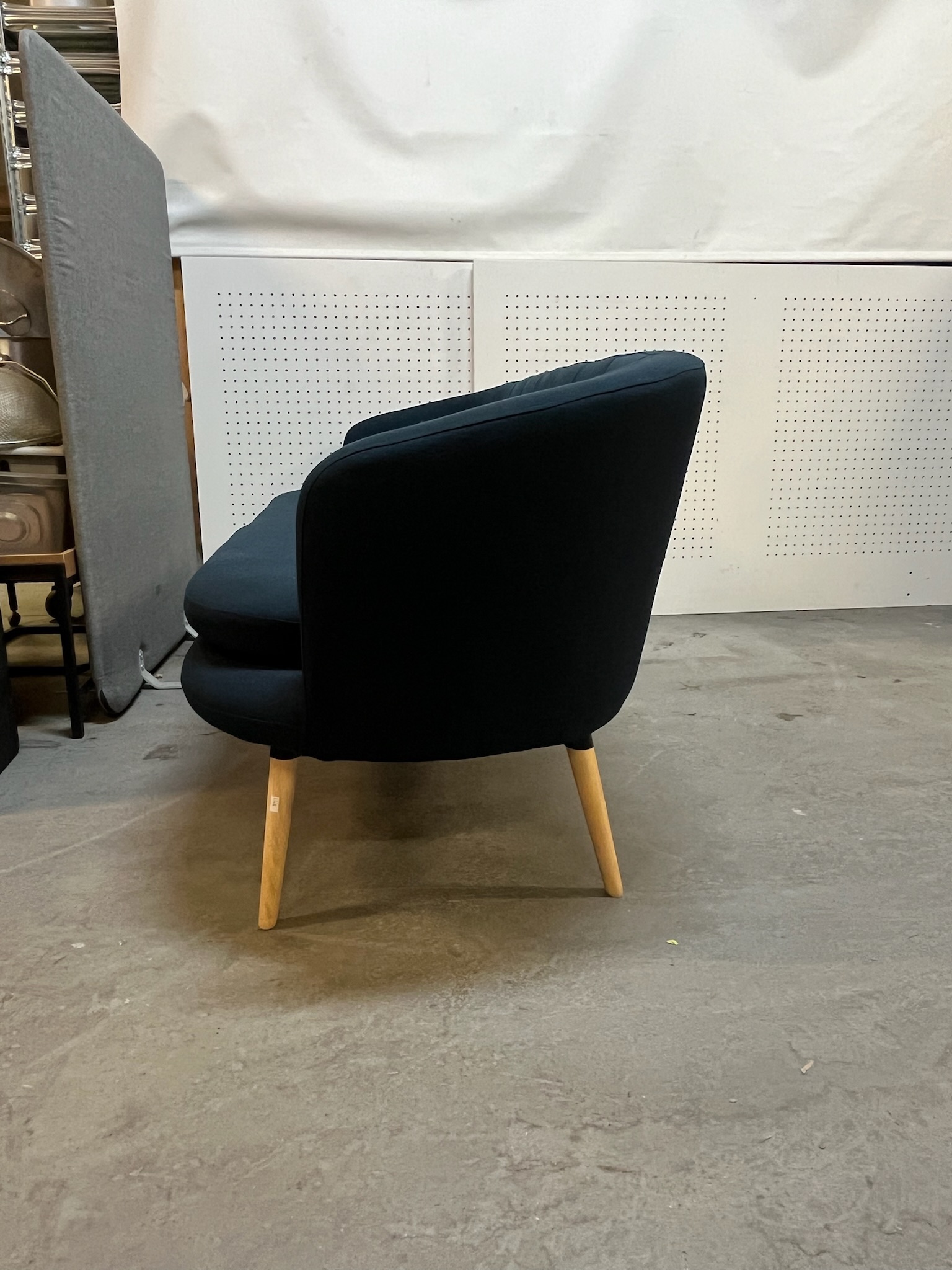 SELT / SOLD Þriggja sæta sófi frá JYSK 4
