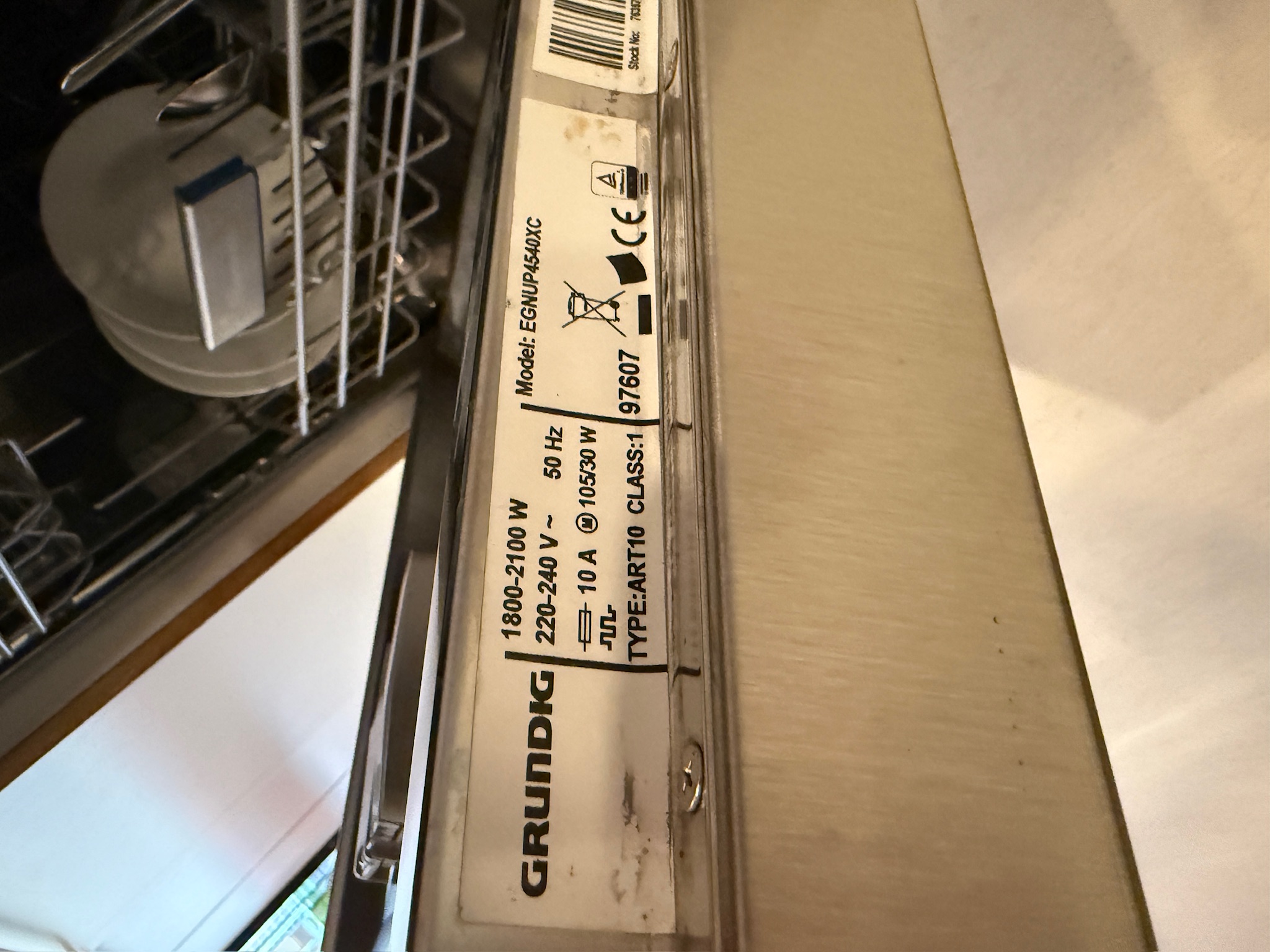 SELT / SOLD - Grundig uppþvottavél - PLAY 7