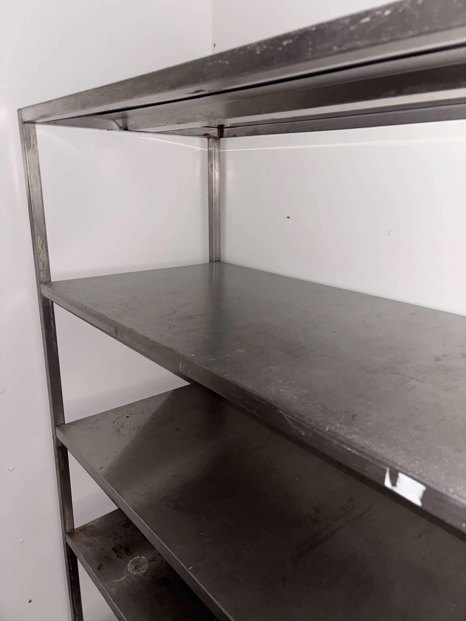 SELT / SOLD Ryðfrí hillueining, H180xB176xD51sm. 2