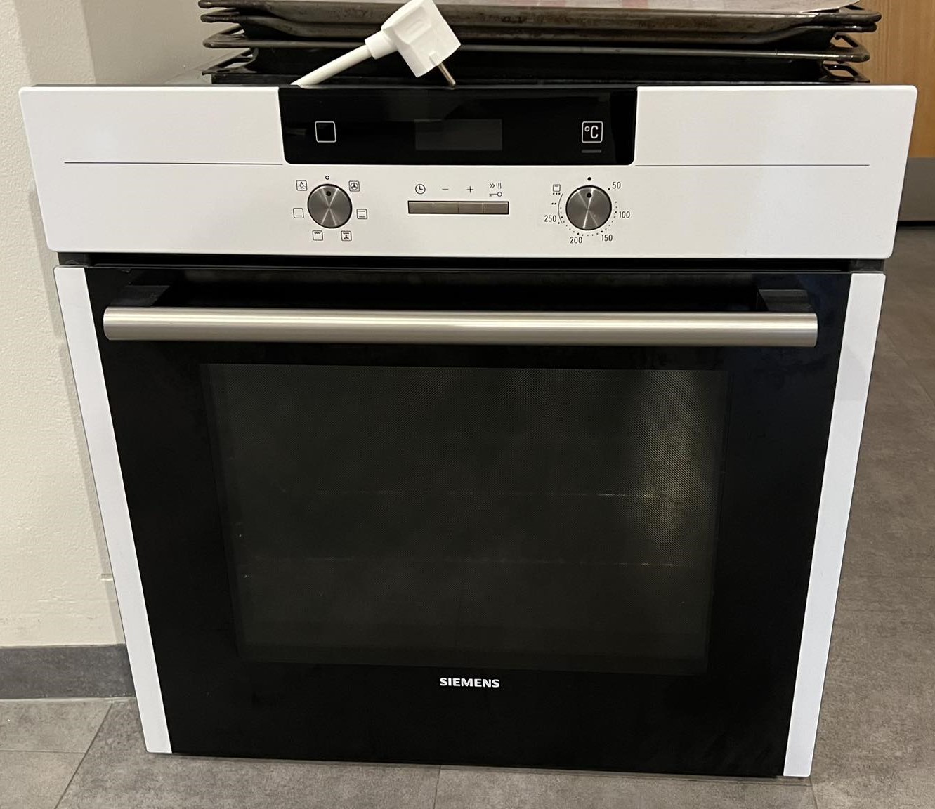 SELT / SOLD Ofn - Siemens - 2015 árgerð