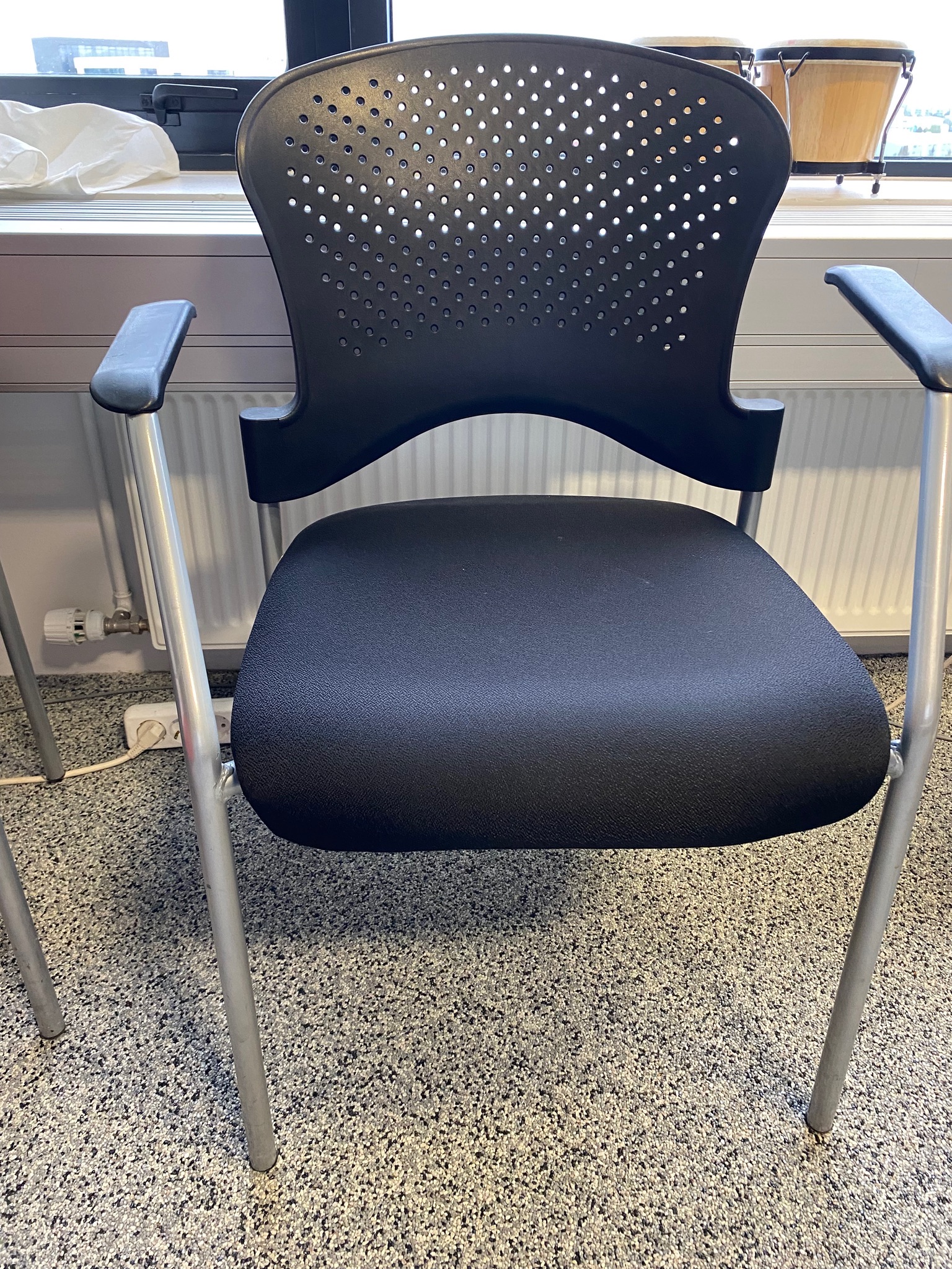 SELT / SOLD Fundarstólar frá InnX 3