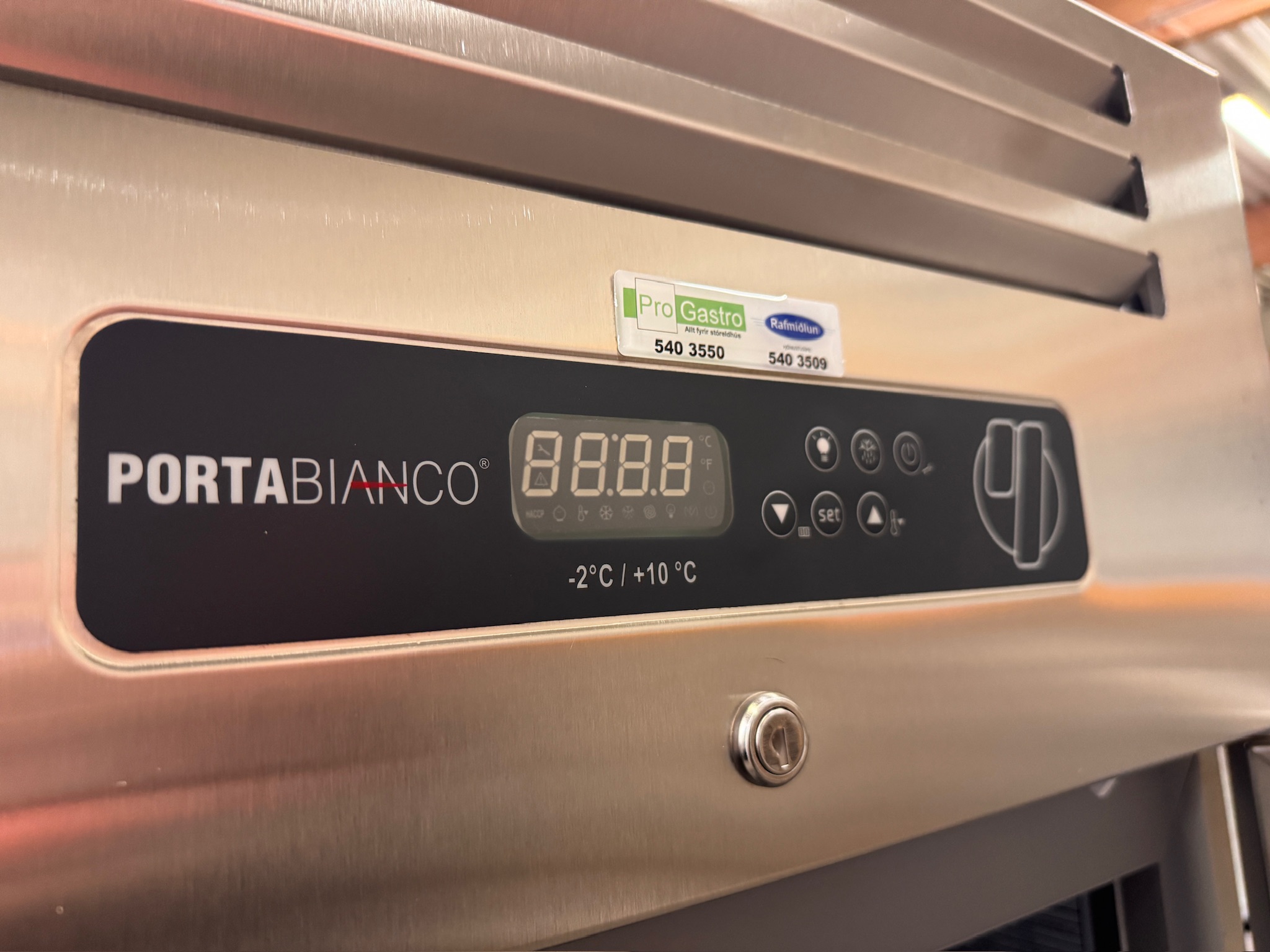 SELT / SOLD PortaBianco kæliskápur frá ProGastro 4