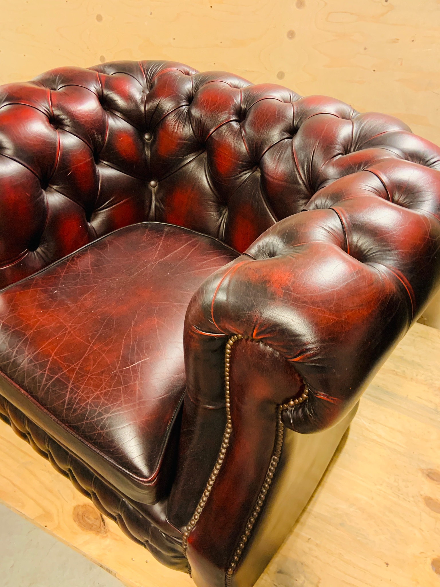 SELT / SOLD-Chesterfield sófasett 3+1+1 15