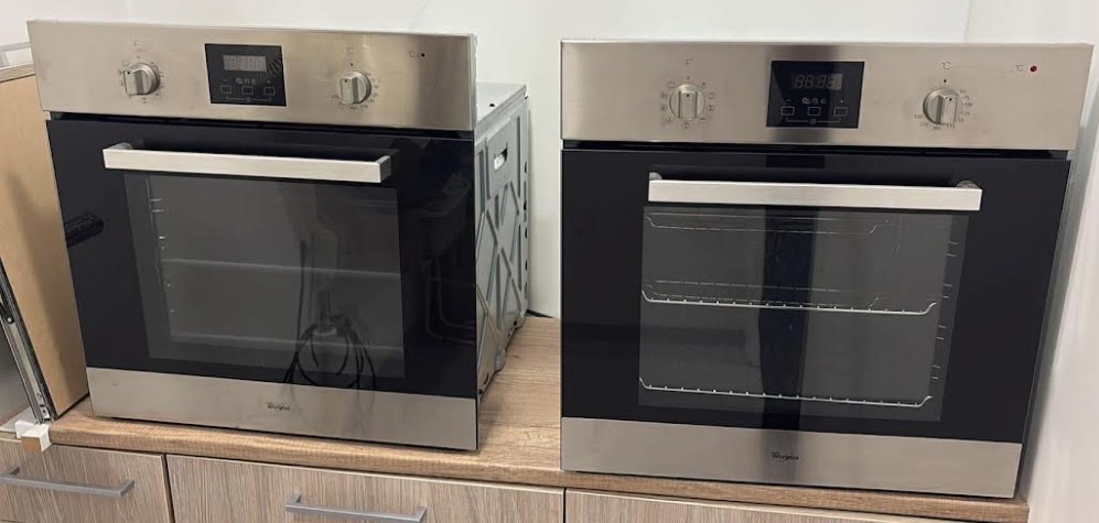 SELT / SOLD Whirlpool blástursofn til innbyggingar 3