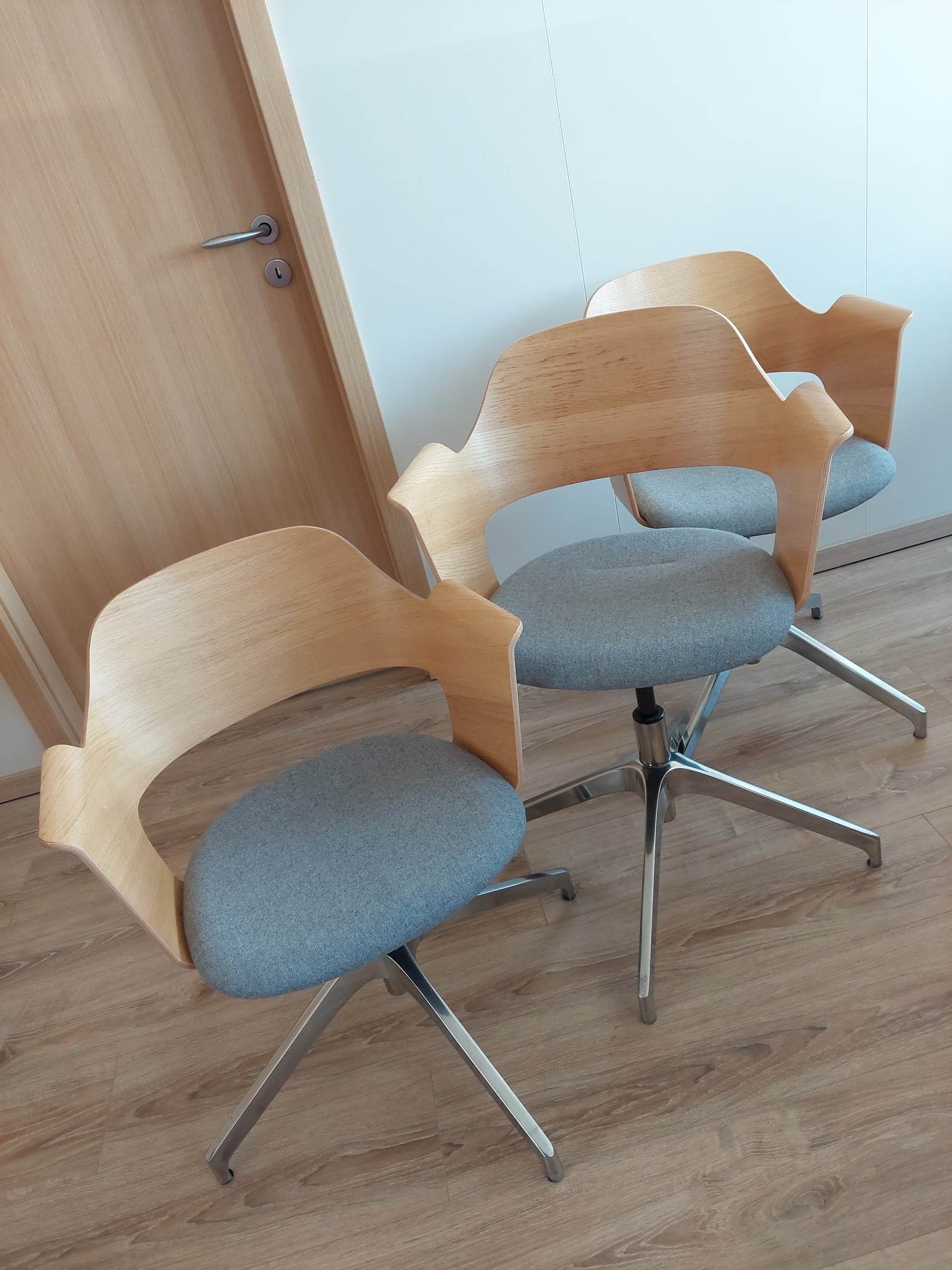 SELT / SOLD - IKEA stóll - FJALLBERGET stólar - 3 stk. til. 6