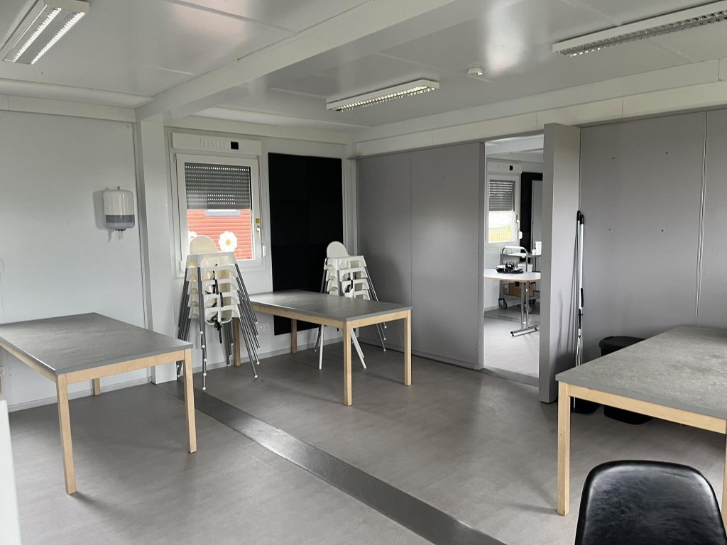SELT / SOLD Gámahús, kennslustofur, vinnubúðir, mötuneyti - 7 einingar WC 10