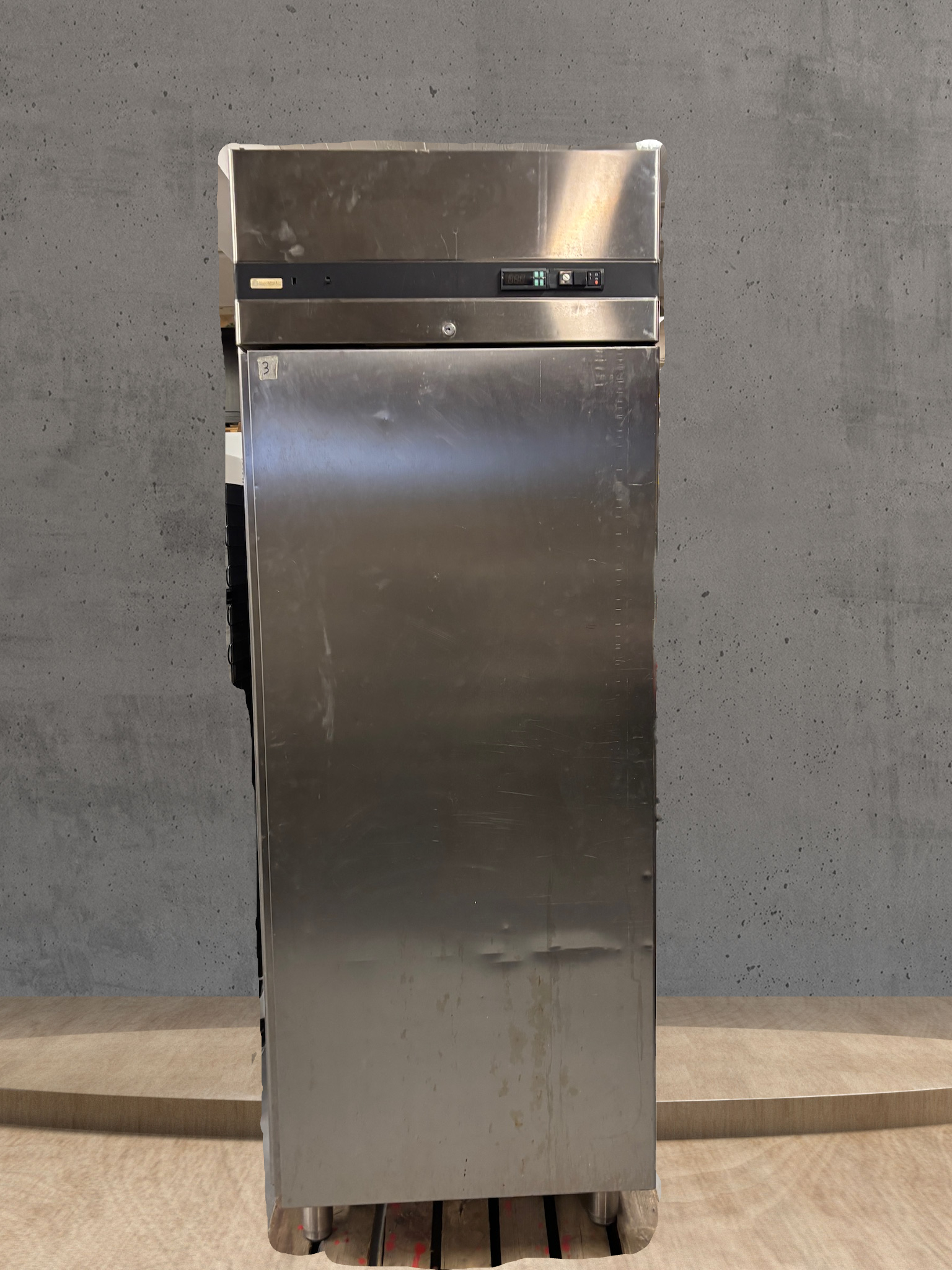 SELT / SOLD Zanussi frystiskápur