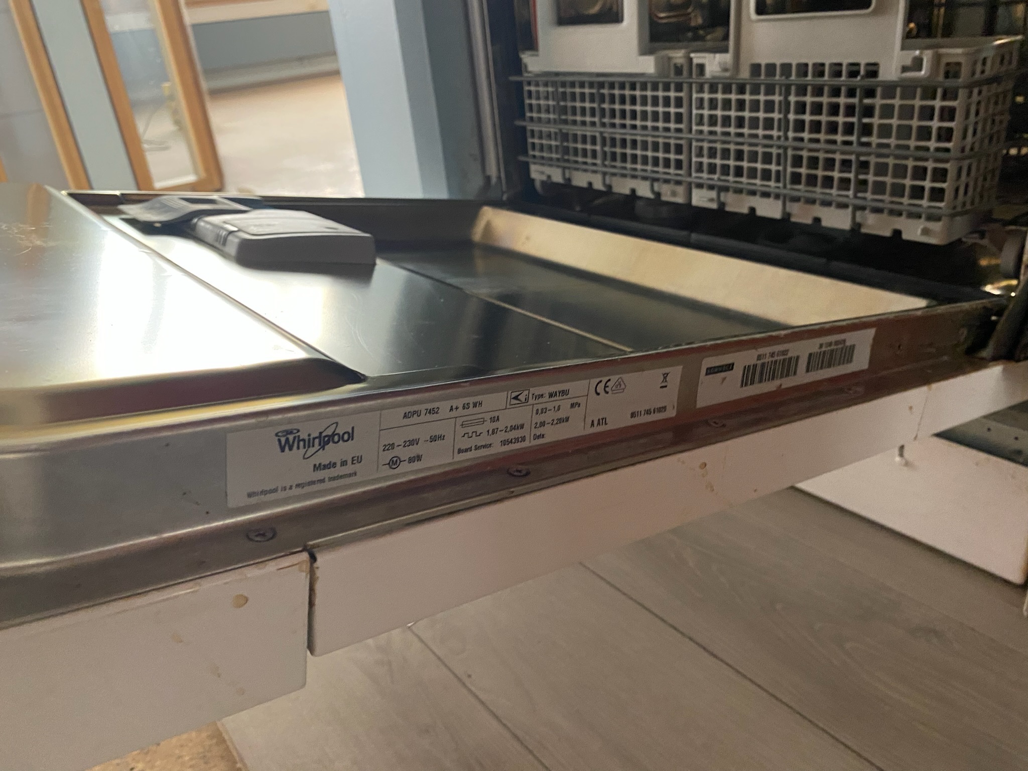 SELT / SOLD Whirlpool uppþvottavél 6