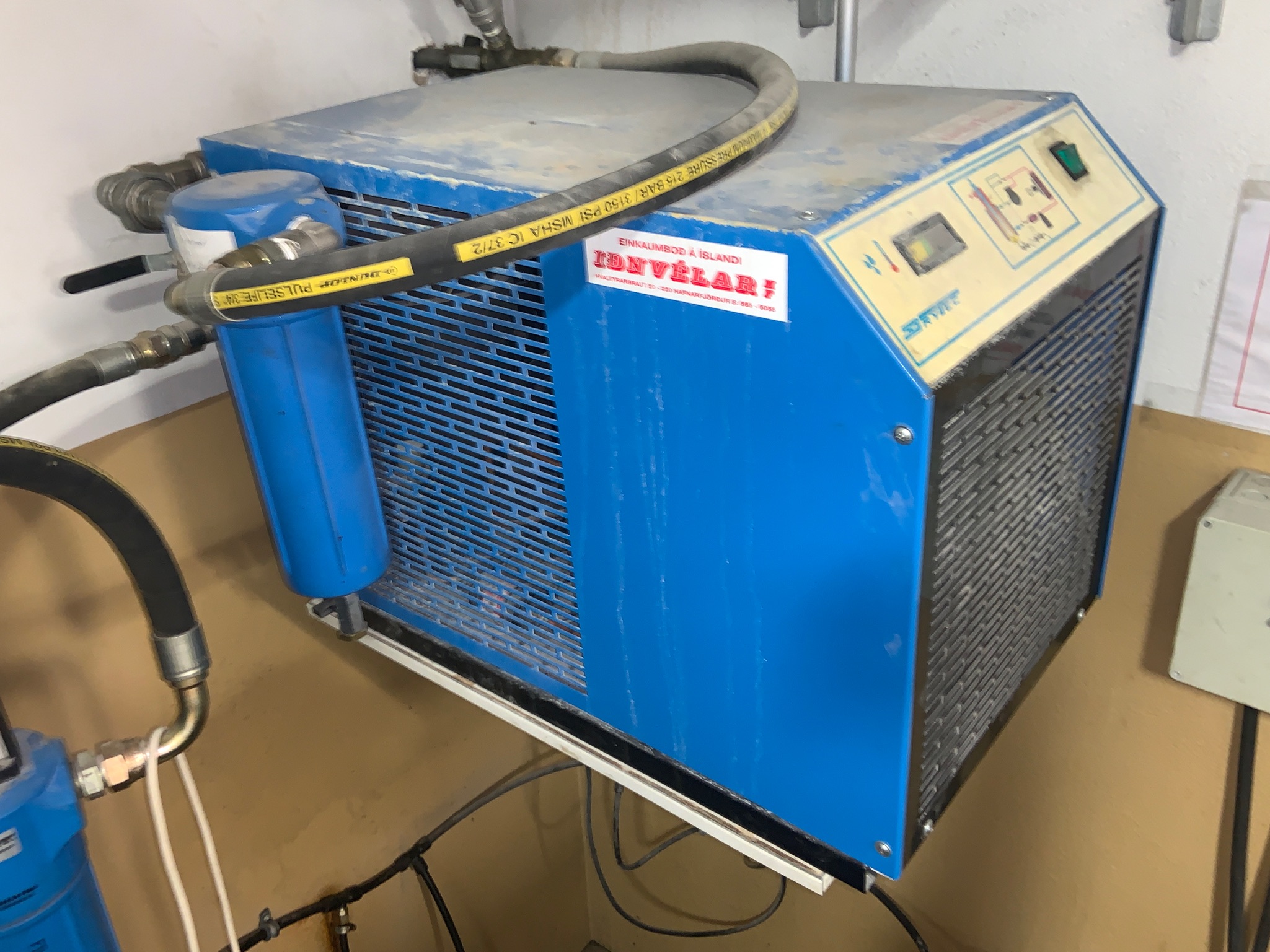 Selt/endurnýtt-CULLAIR BDS 11 kw loftpressa 11