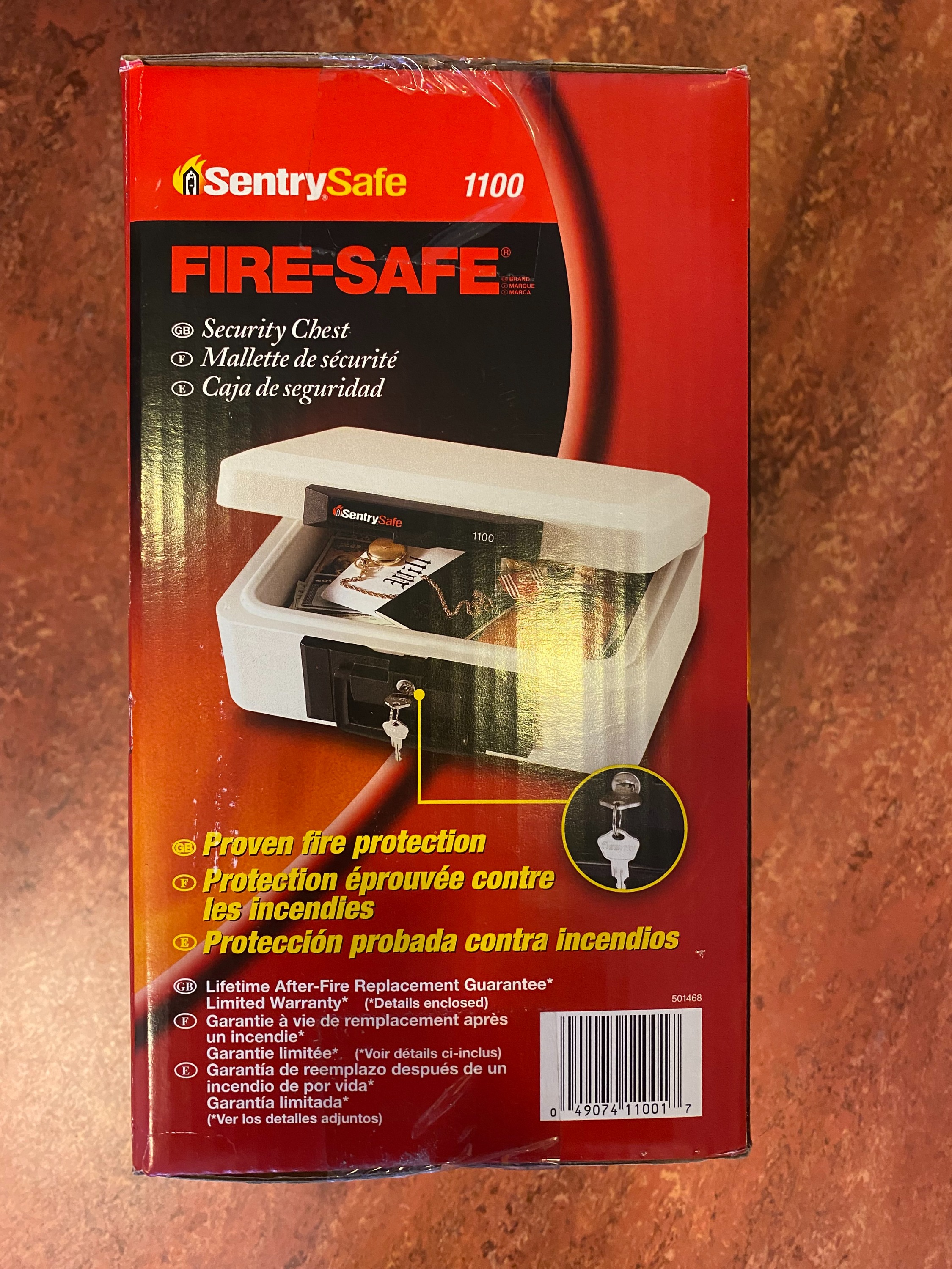 Selt/Endurnýtt-SentrySafe eldvarnarbox 30 mín (ónotað) 4