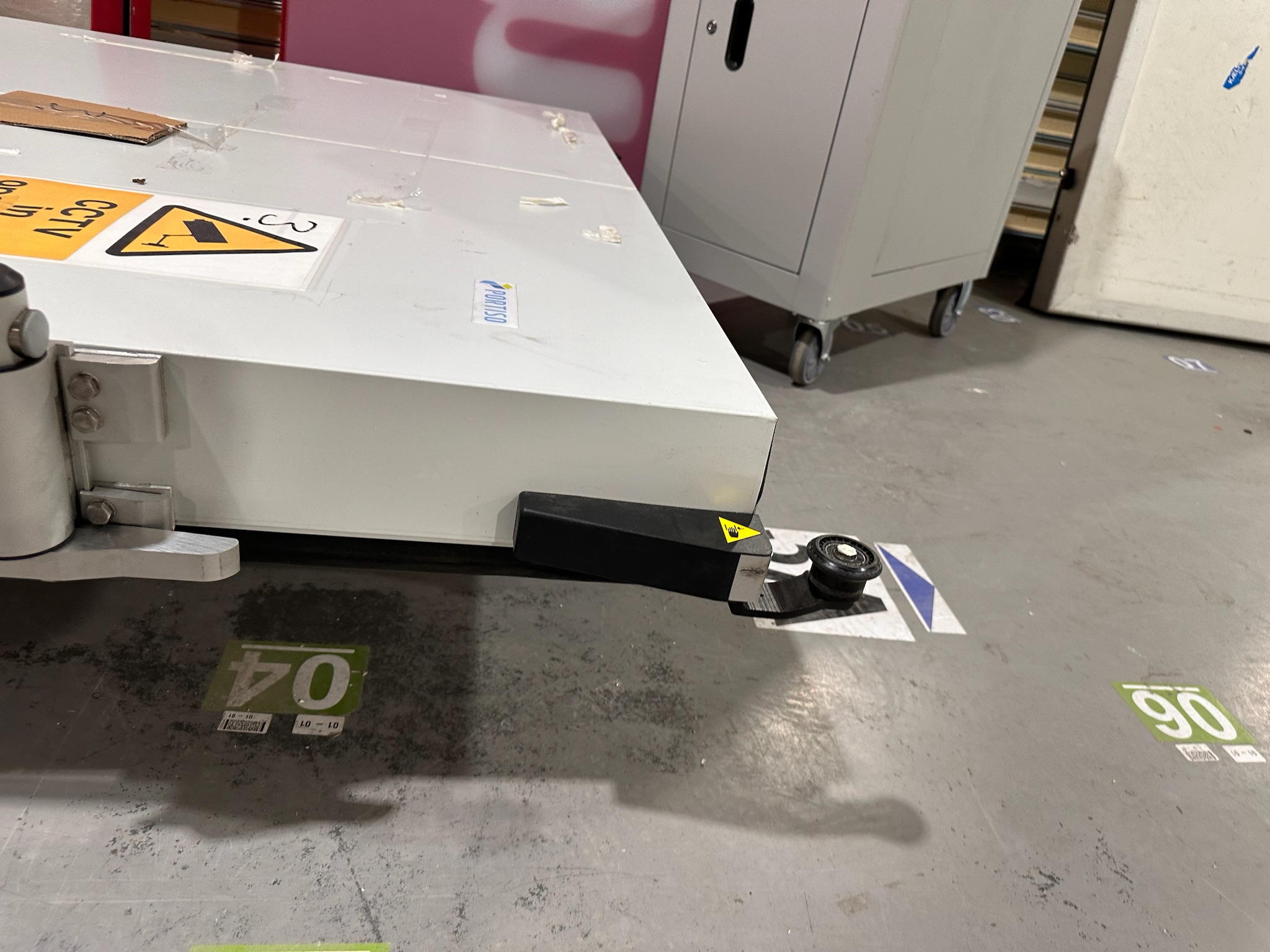 SELT / SOLD Yleiningar - 200 fm 15
