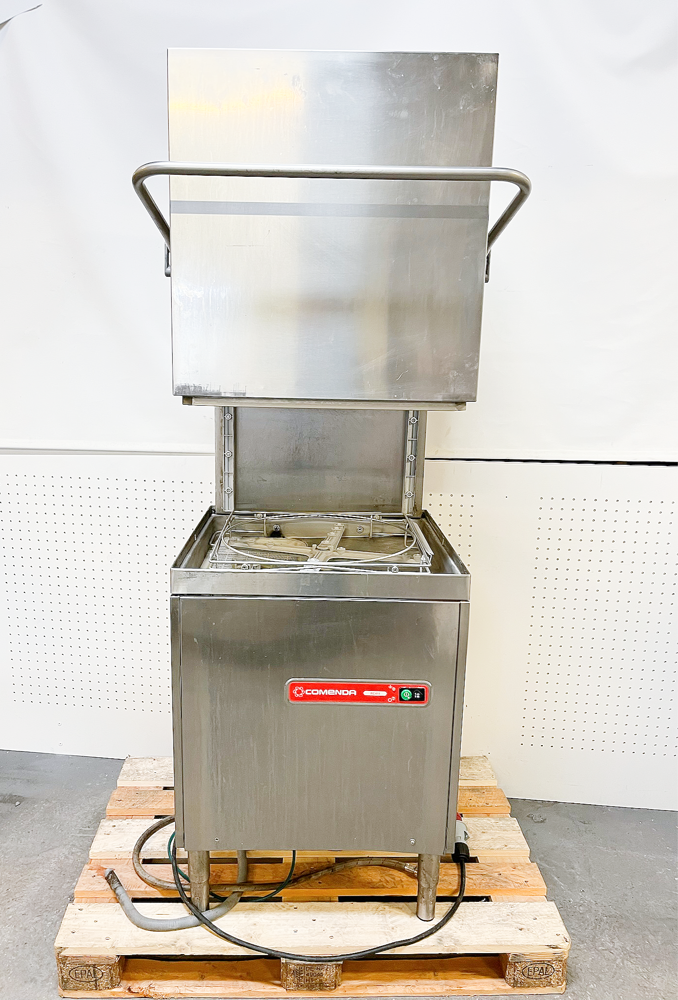 SELT / SOLD Comenda húddvél 2