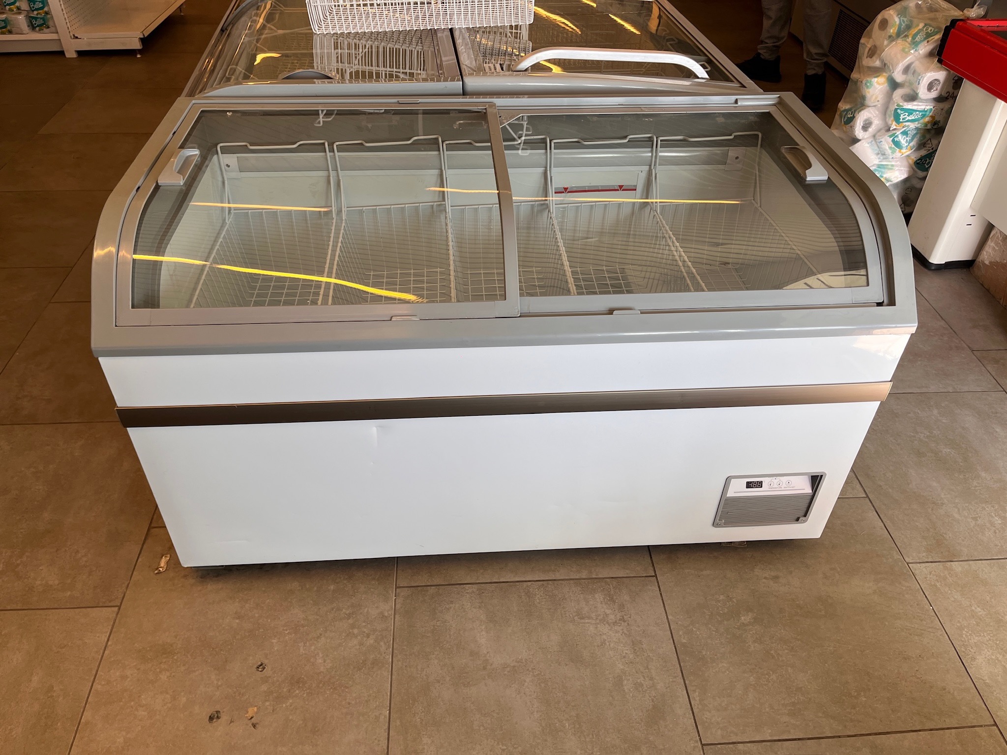 SELT / SOLD Scancool 500 lítra Frysti- og kælikista XS 602 E (2022) 3