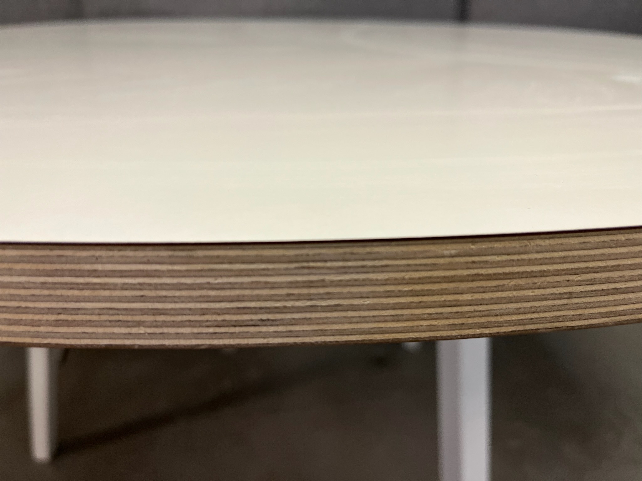 SELT / SOLD Hringborð, Ø120 x H75 sm. 4