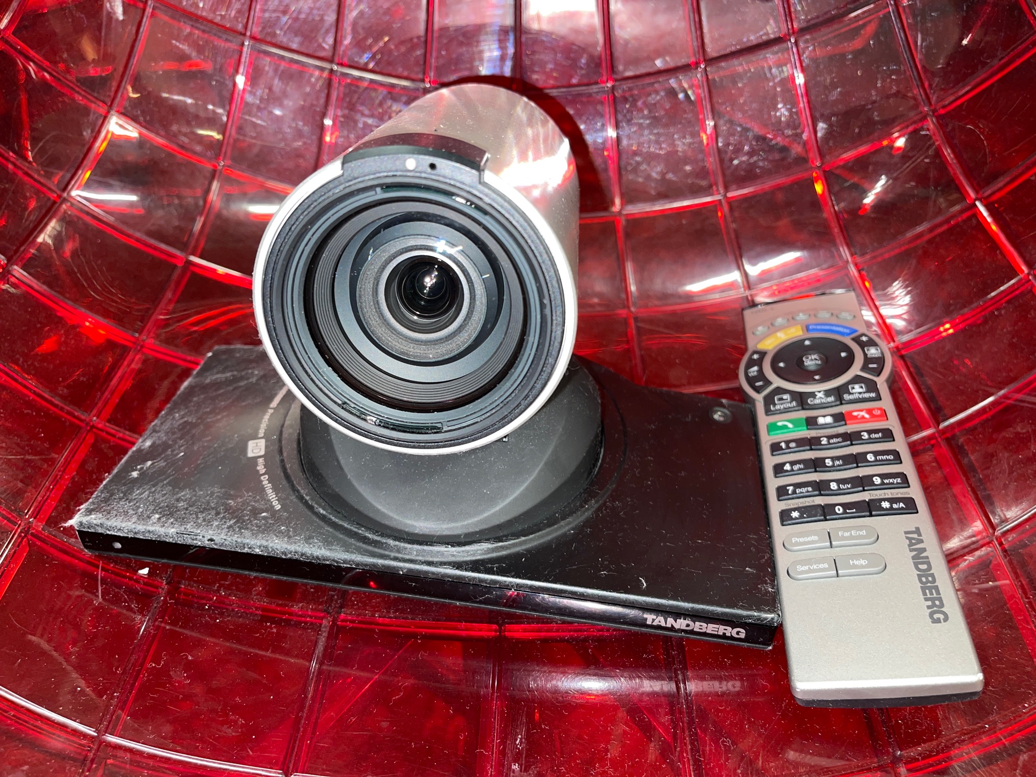 SELT / SOLD Tandberg Precision HD 1080p