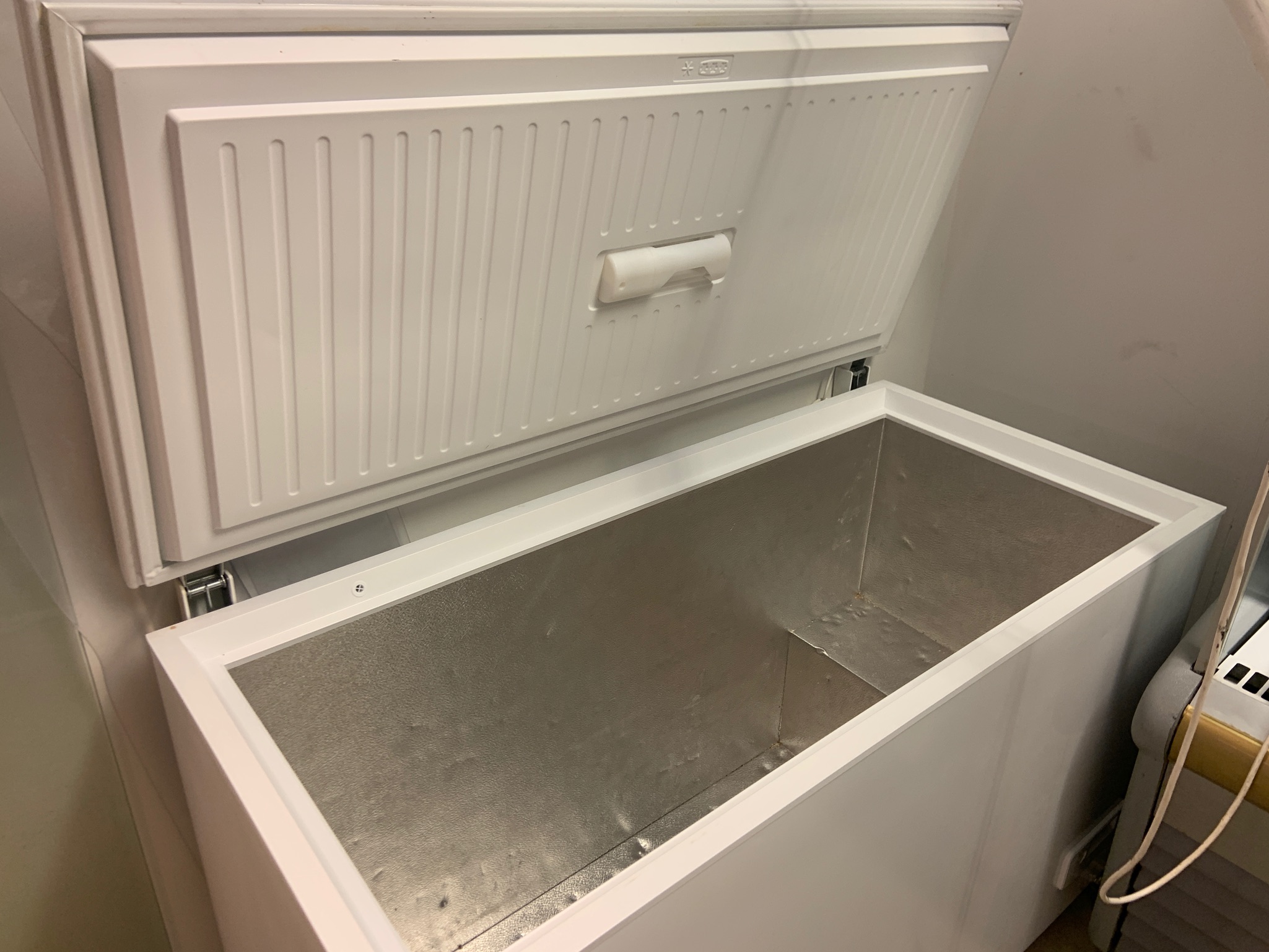 Selt - Electrolux frystikista 400L 3