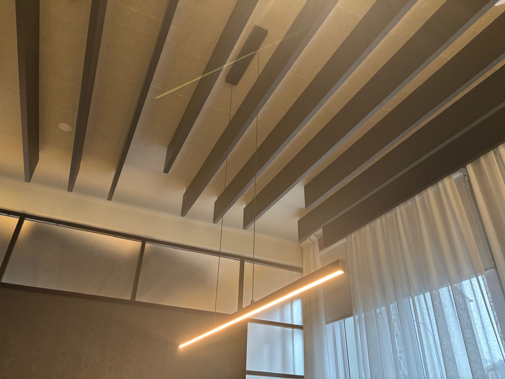 SELT / SOLD Lucide LED loftljós frá Lýsing & Hönnun 2