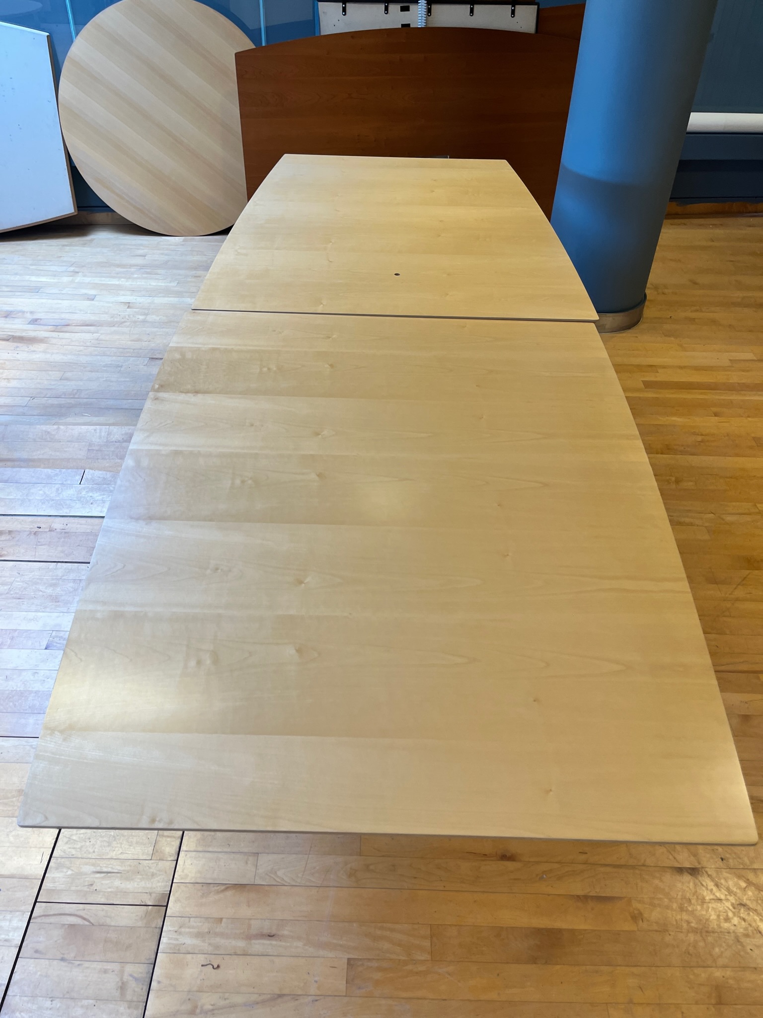 SELT / SOLD Fundarborð 8-10 manna - 320 x 120 sm. 4