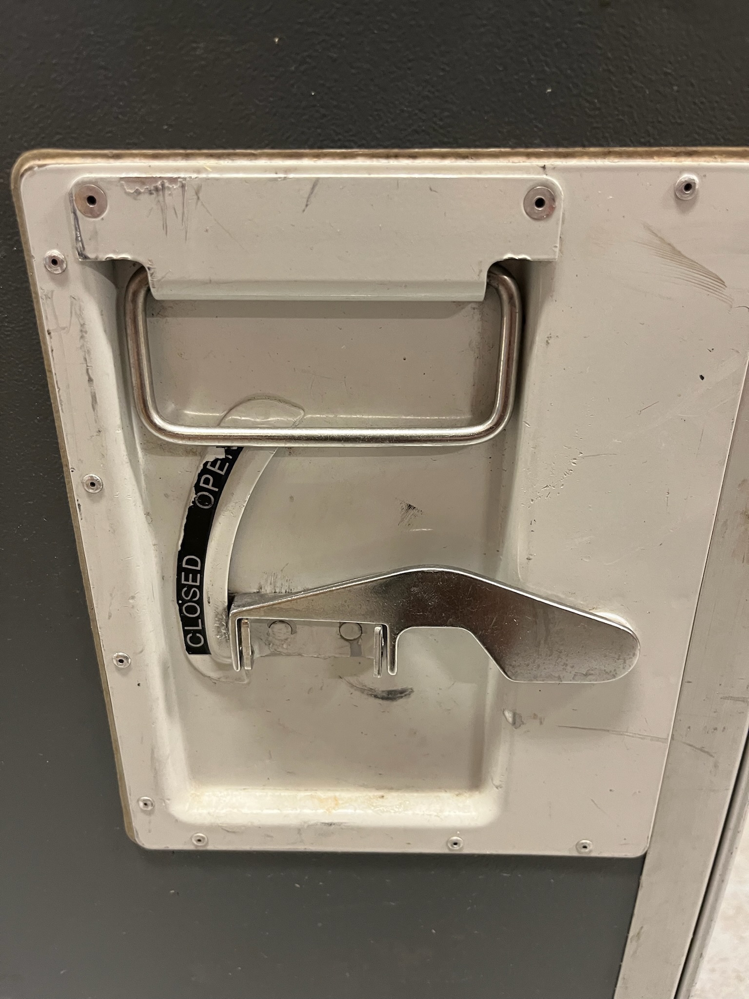 SELT / SOLD Flugvéla þjónustuvagn - service trolley - á hjólum 4