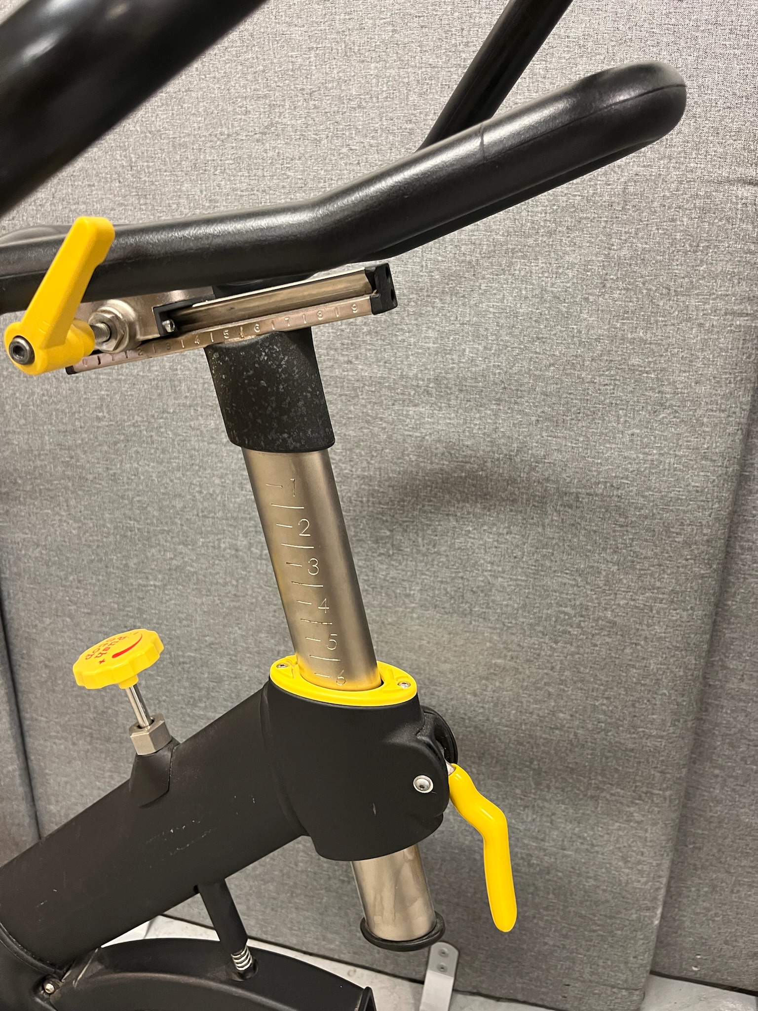 SELT / SOLD RevMaster þrekhjól / spinninghjól 3