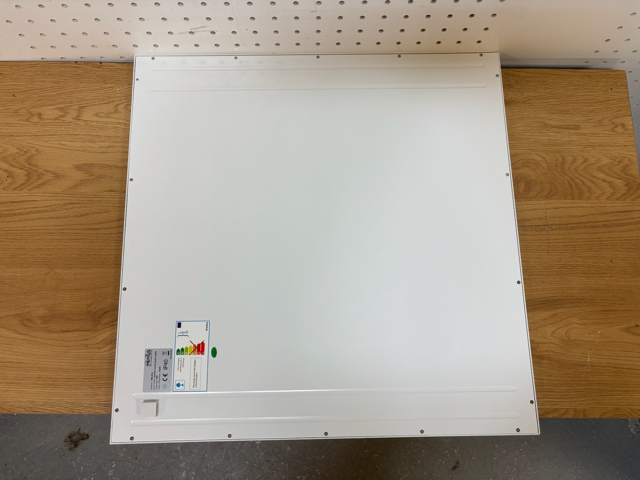LED kerfisloftaljós - kerfisloftalampi, 595x595mm. (28 stk.) 6