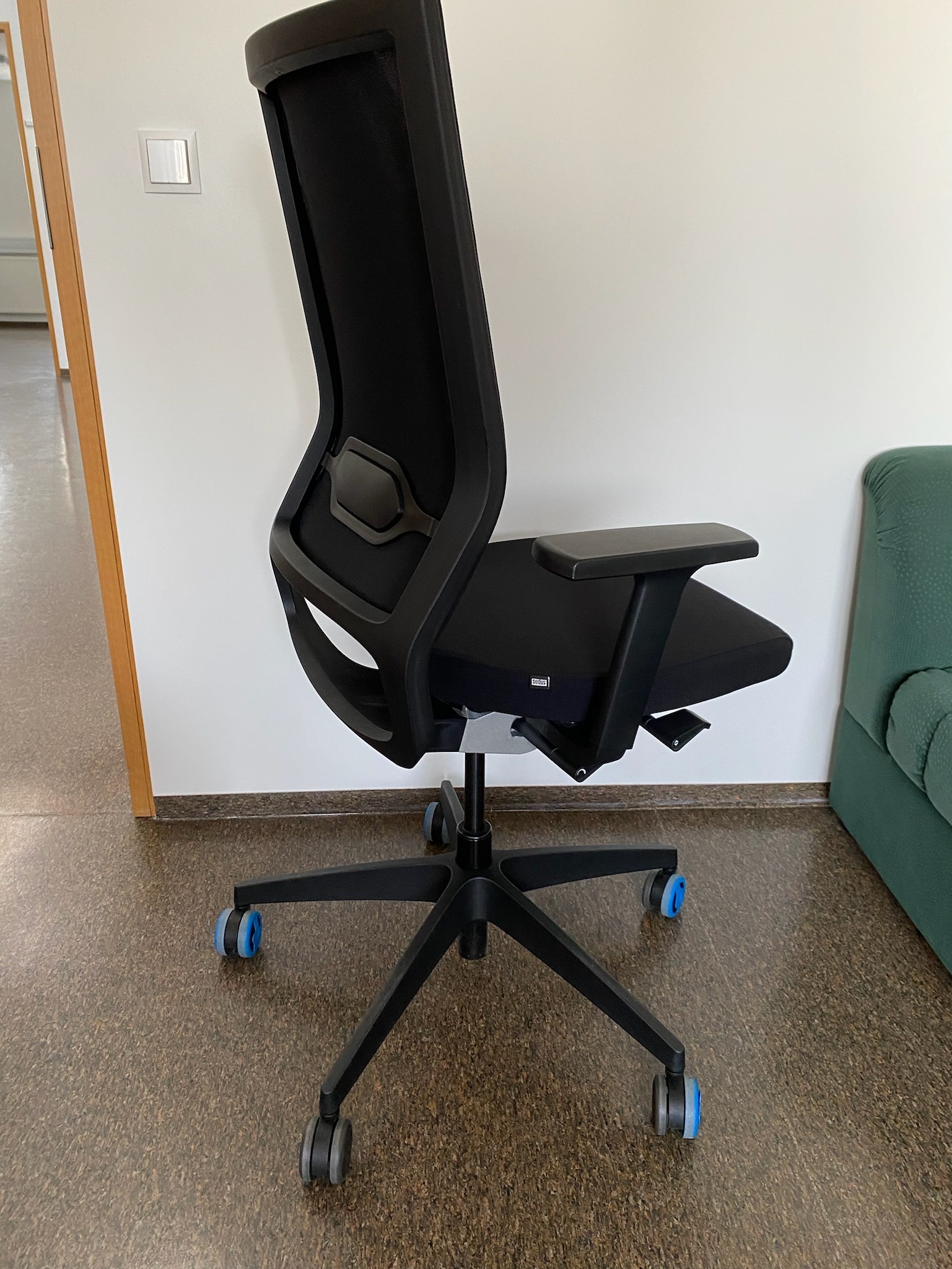 SELT / SOLD Sedus skrifstofustóll frá Epal - Alþingi 3
