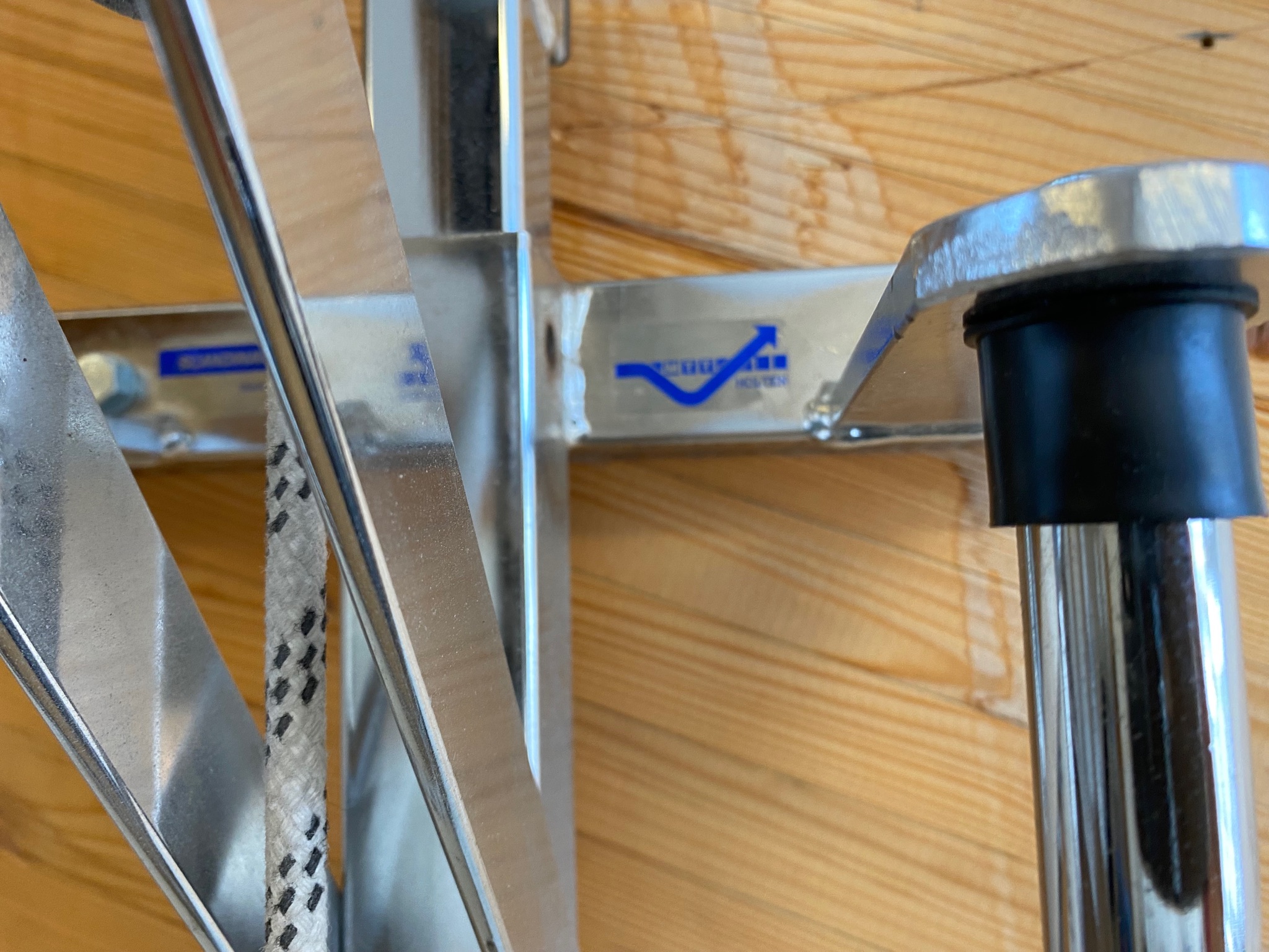 SELT / SOLD Niðurtog / Lat Pulldown 10
