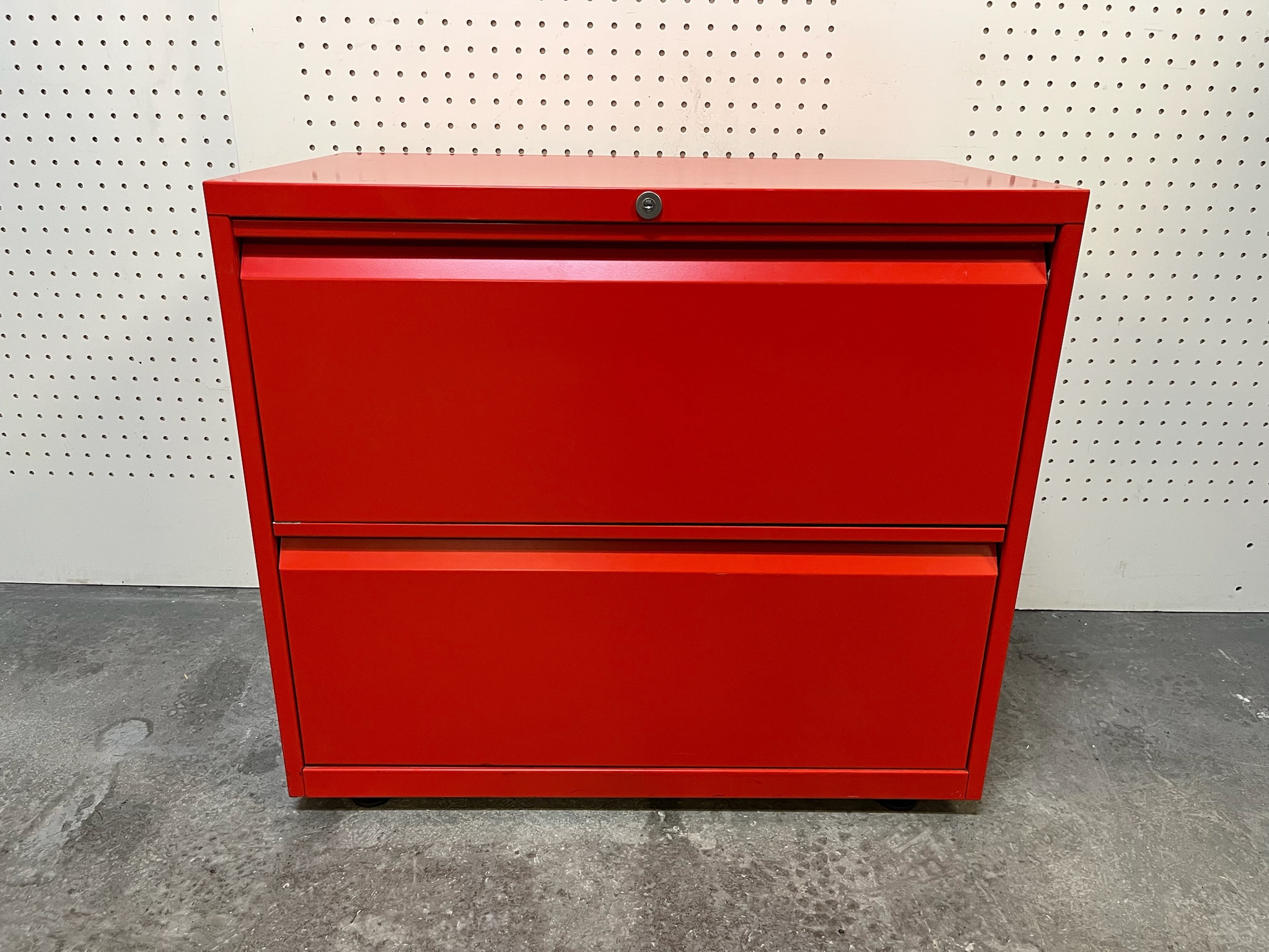 SELT / SOLD Bisley skjalaskápur