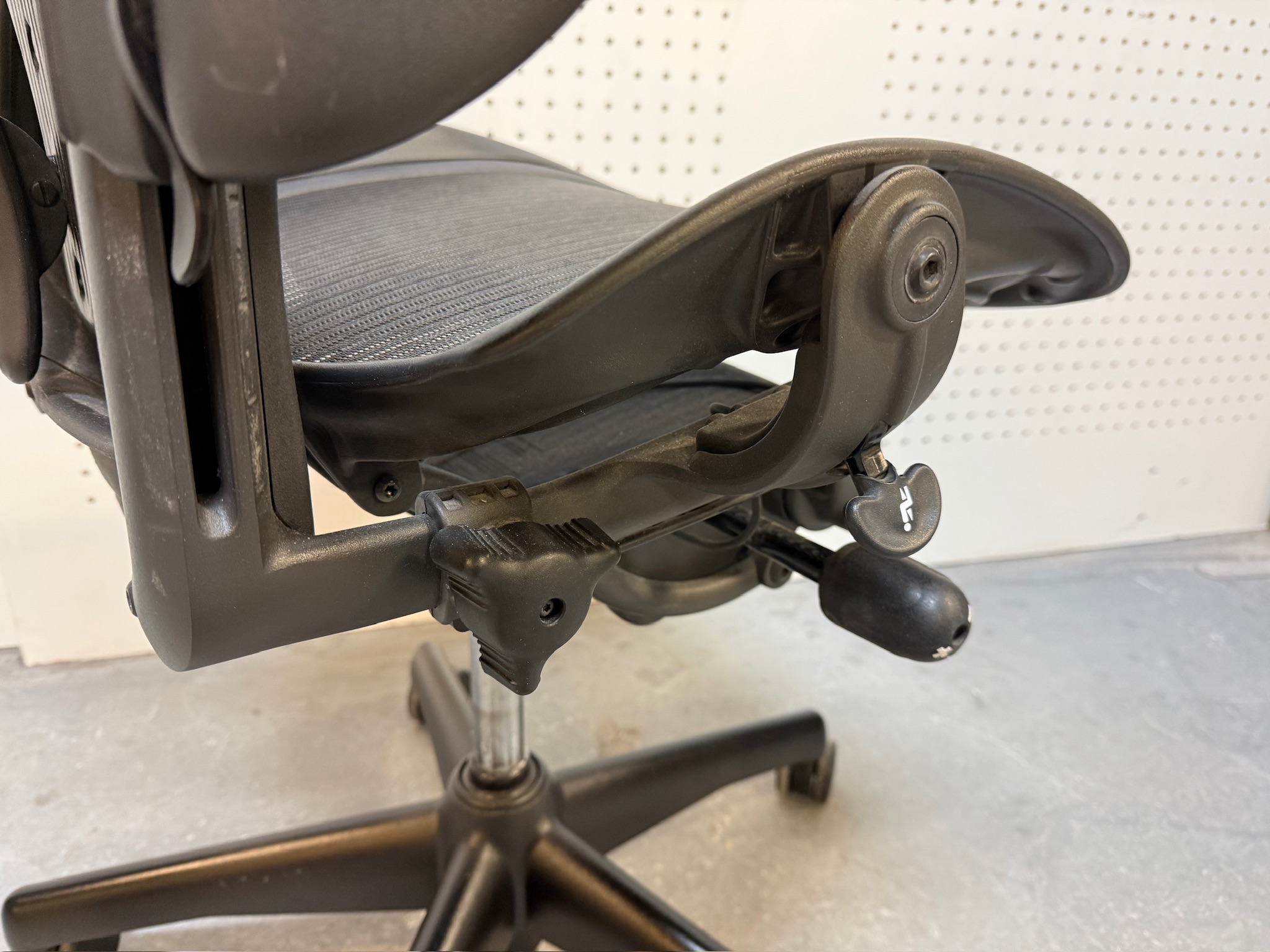SELT / SOLD Herman Miller Aeron, B stærð (1 stk.) 7