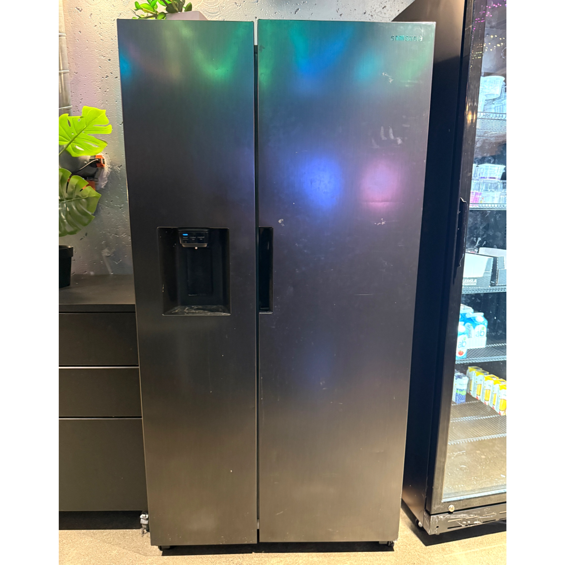 SELT / SOLD - Samsung ísskápur með frysti, H178sm.