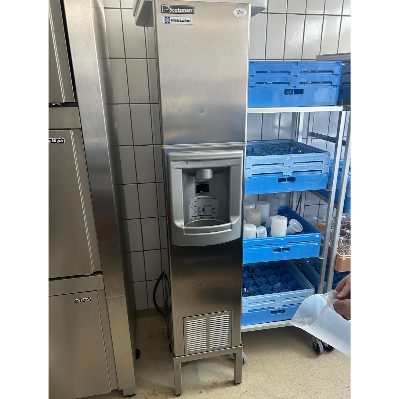 SELT / SOLD Scotsman klakavél frá Kælitækni, 34kg./24h