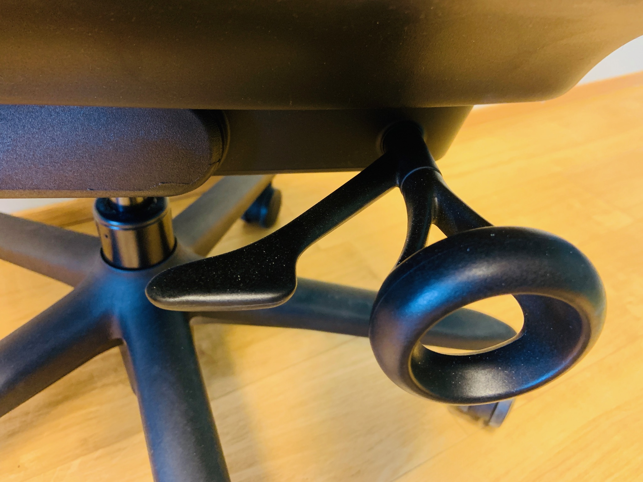 SELT / SOLD Herman Miller Sayl frá Pennanum 10