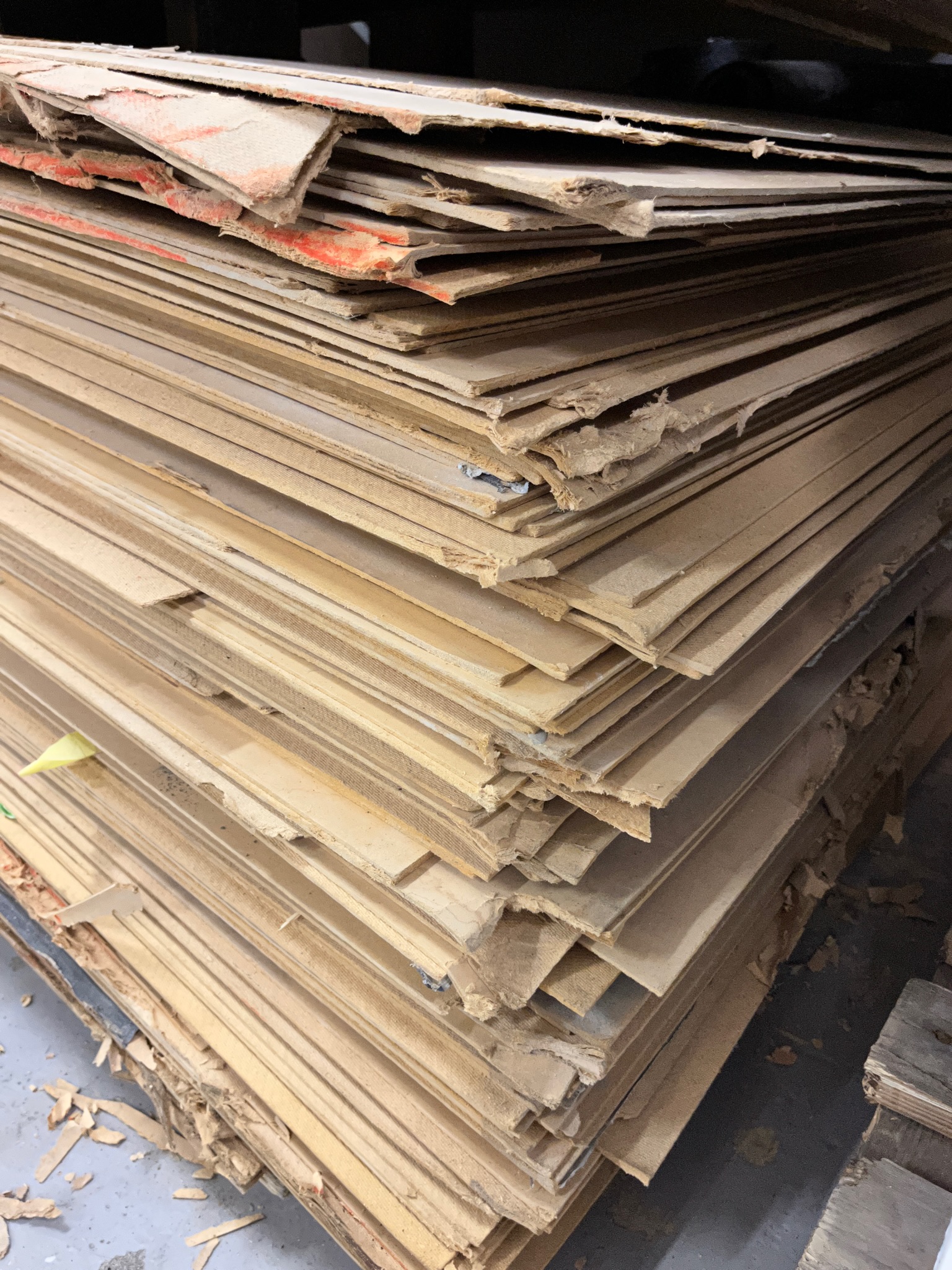 SELT / SOLD Masonitplötur - masonit plötur - harðtex - u.þ.b 270sm. x 130sm. 3