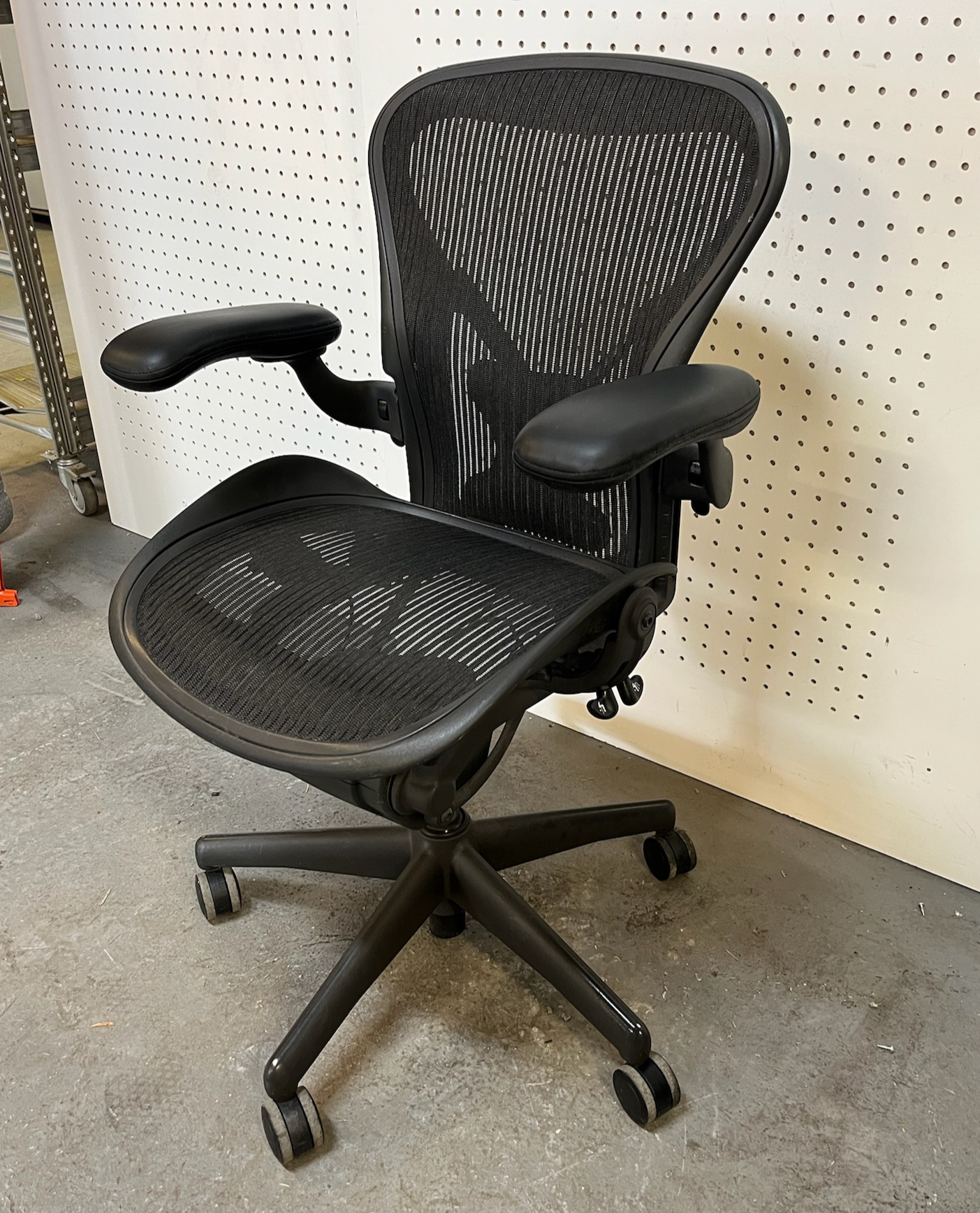 SELT / SOLD Herman Miller Aeron, A stærð 3
