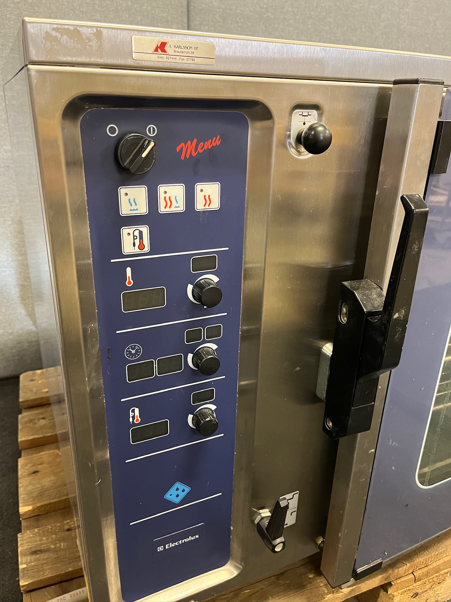SELT / SOLD Electrolux ofn, 6 skúffur 3