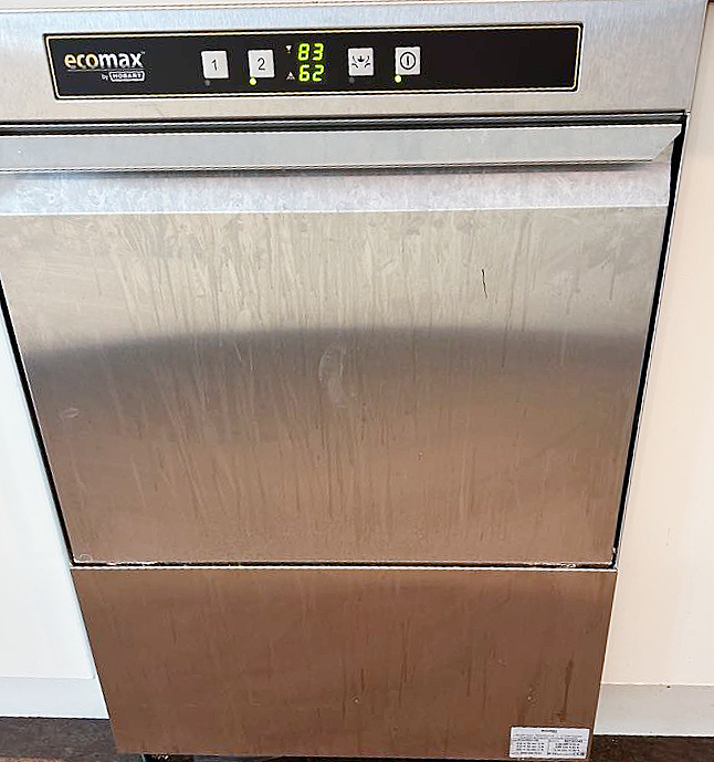 SELT / SOLD Ecomax undirborðsvél