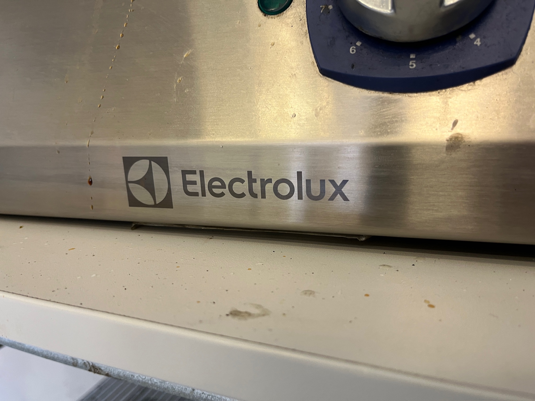 SELT / SOLD Zanussi 700 EVO broiler / grill frá ProGastro, B120 x D73 x H34 sm. 7