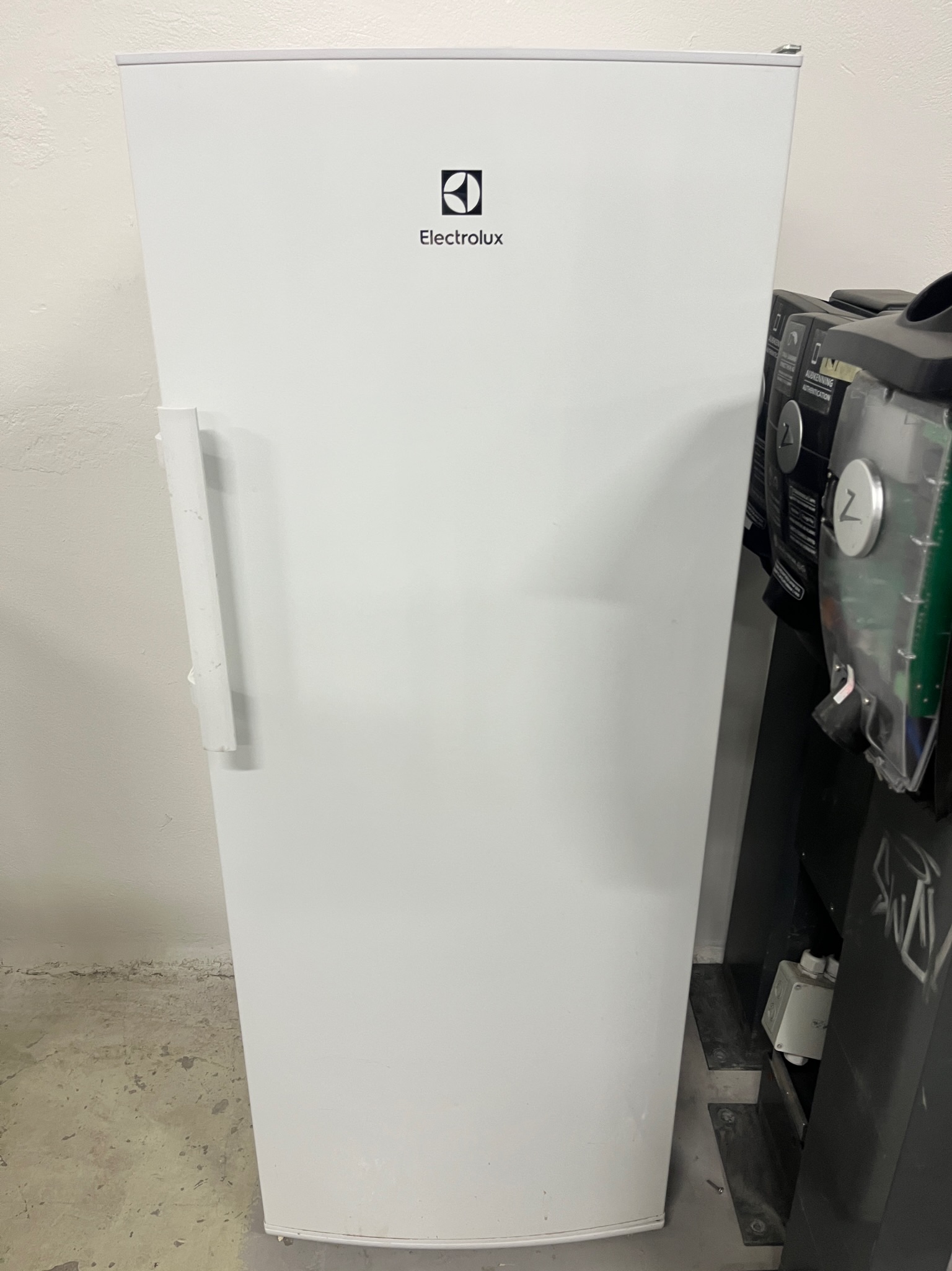SELT / SOLD Ísskápur frá Electrolux
