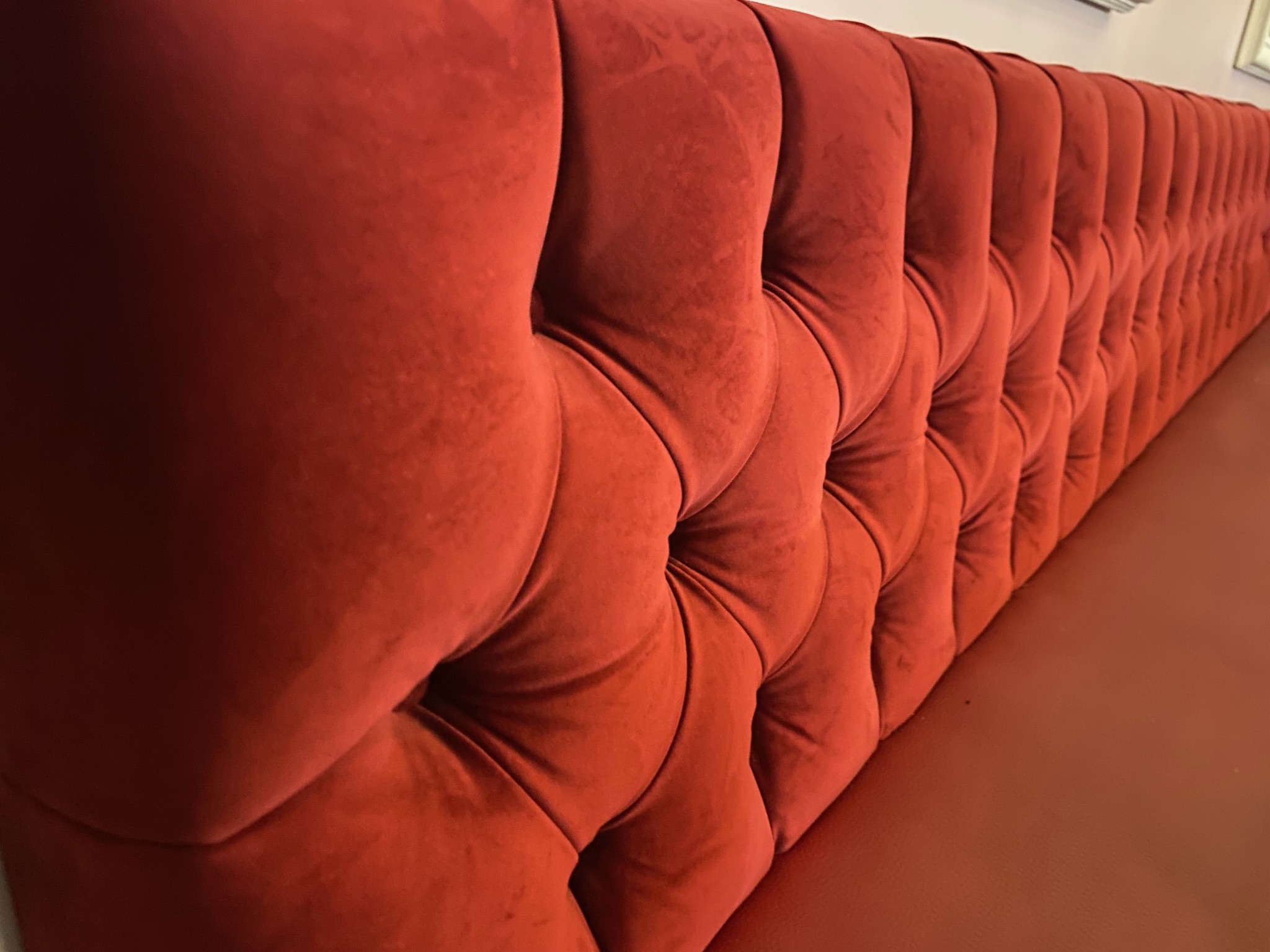 SELT / SOLD - Lounge sófi - velvet og leðurlíki, B216 x D49 sm. (2 stk.) 6