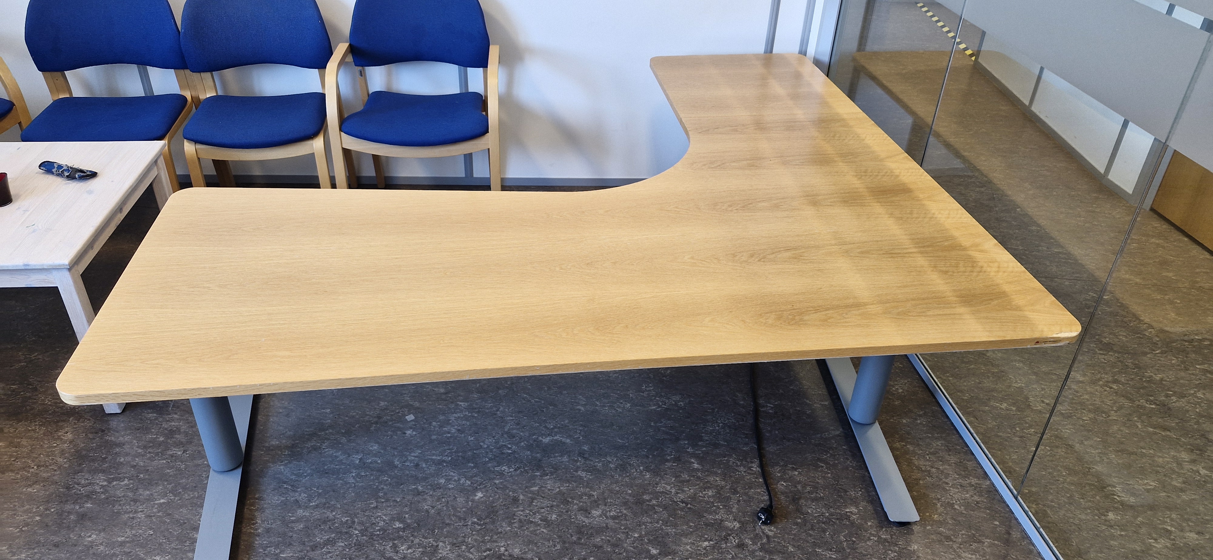 SELT / SOLD Hornrafmagnsborð 200x180 vinstri vinkill frá ÁG